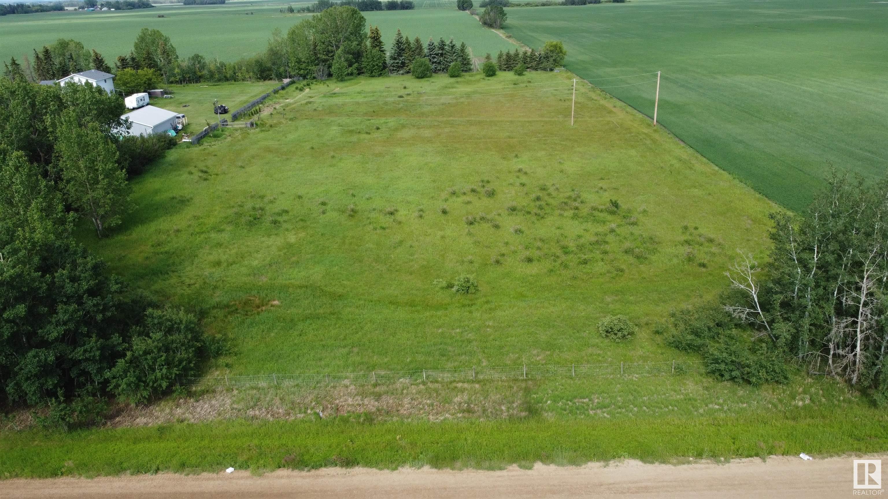 Hwy 613 Rge Rd 235, Rural Wetaskiwin County, Alberta, T0C 1Z0