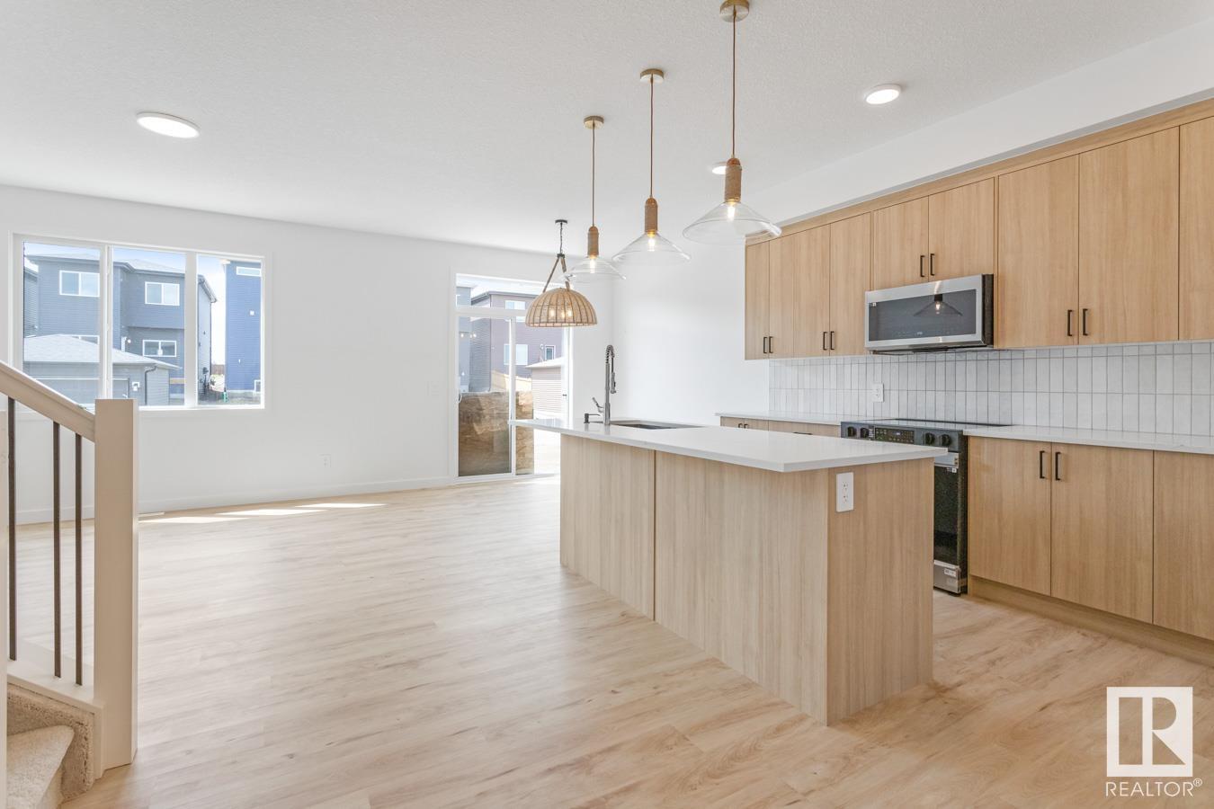 112 Catria Point(e), Sherwood Park, Alberta, T0B 0B0