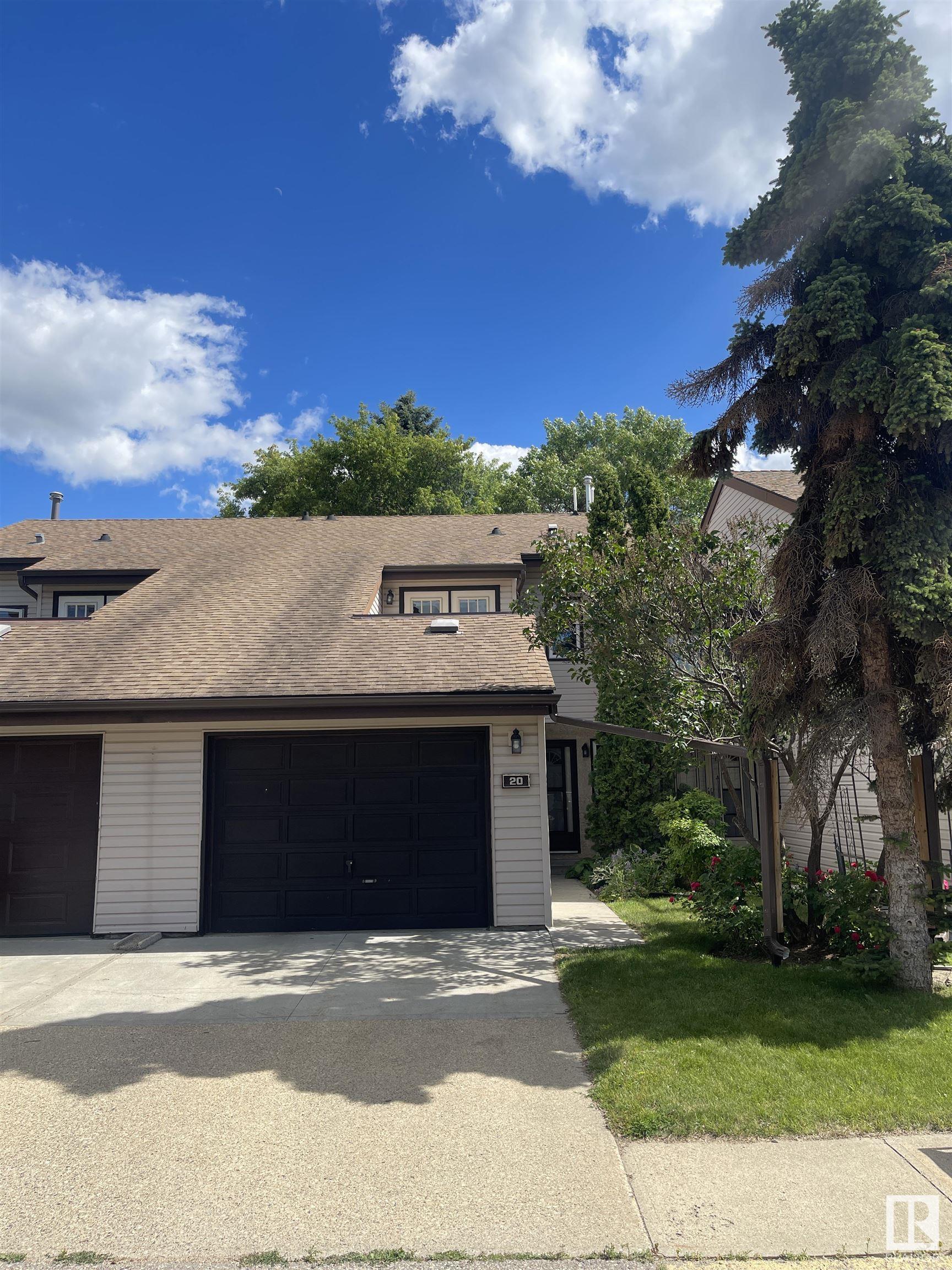 20 Grandin Woods, St. Albert, Alberta, T8N 2Y4