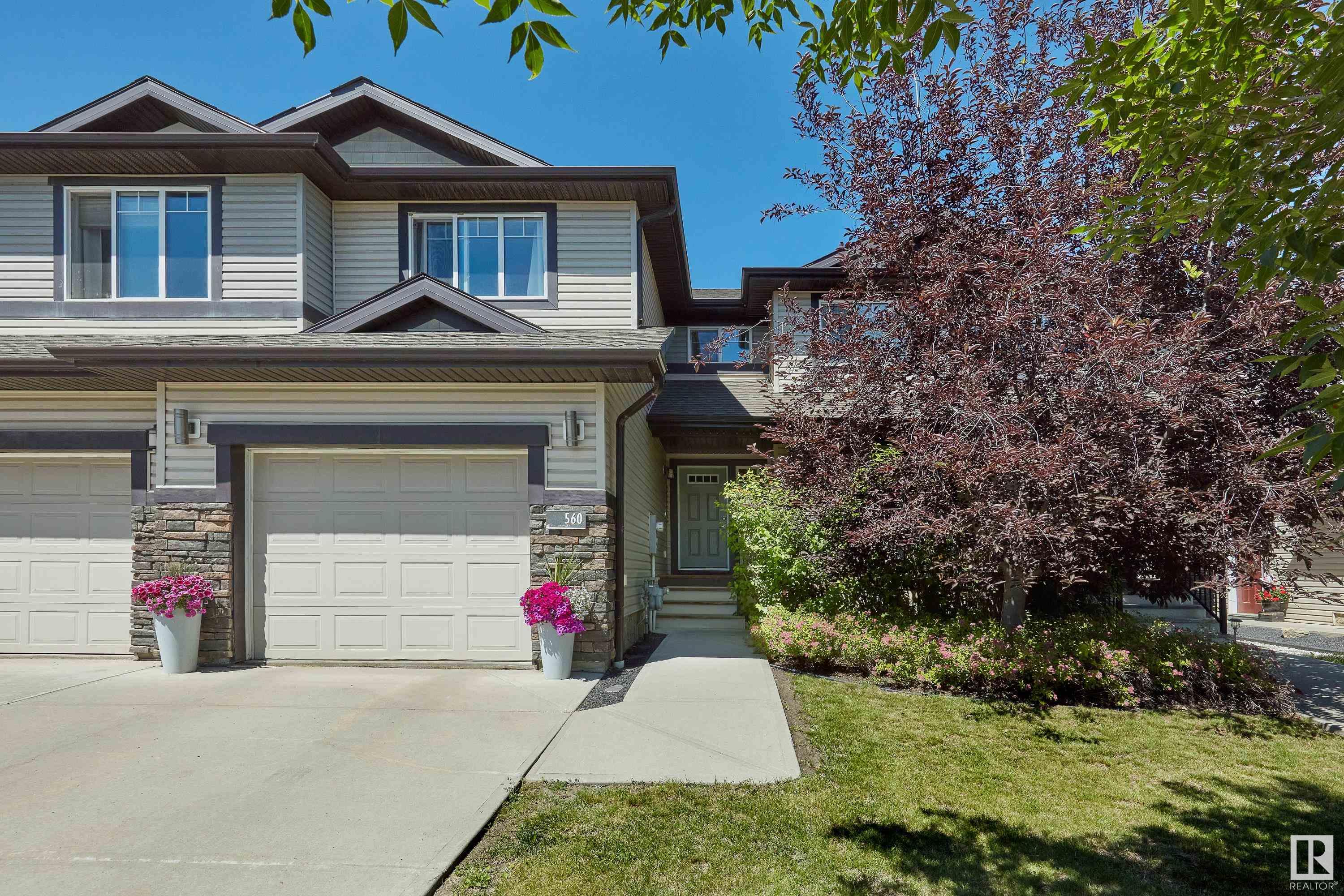 560 Chappelle Drive, Edmonton, Alberta, T6W 2B5