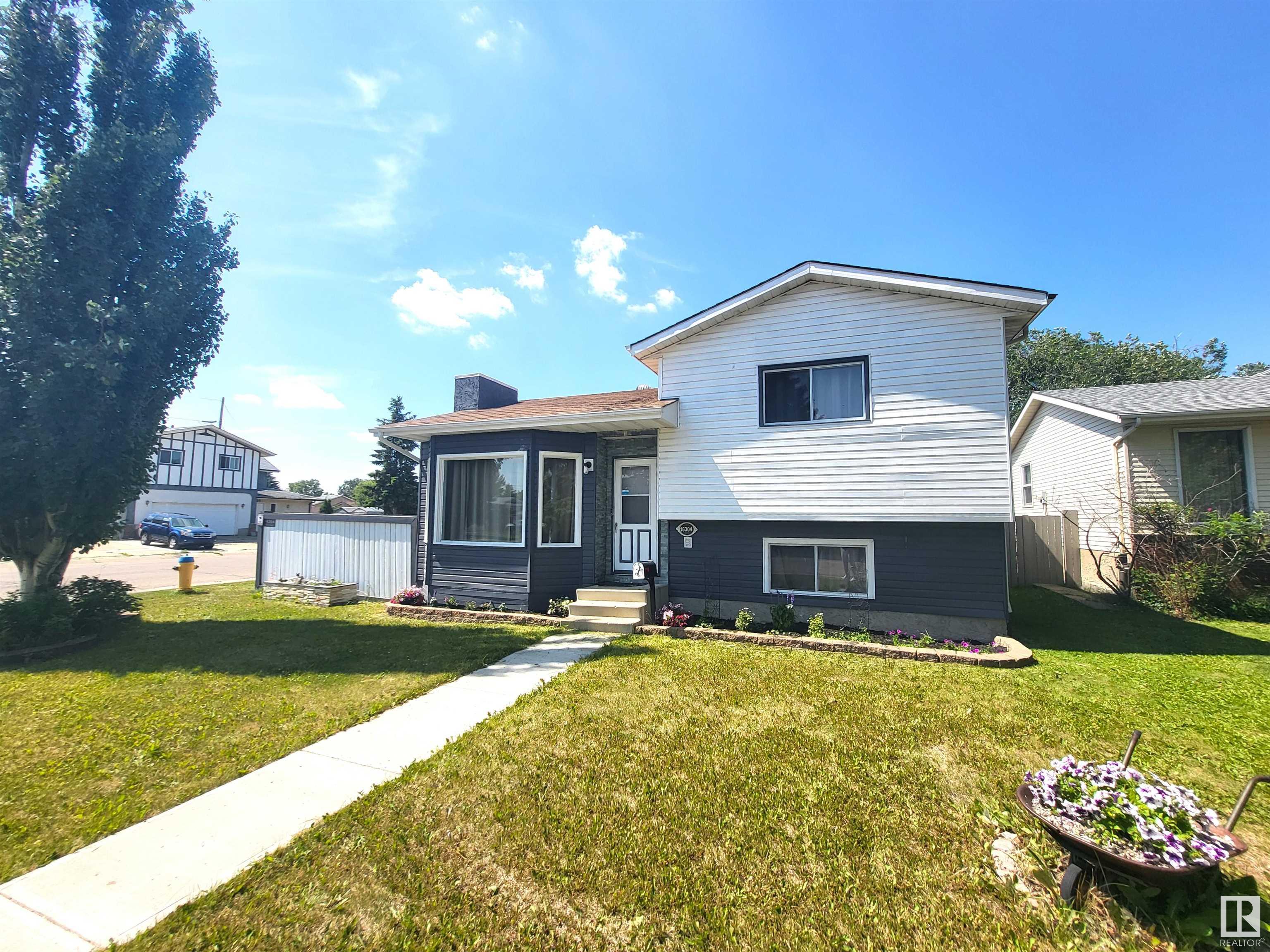 16304 119 Street, Edmonton, Alberta, T5X 4T5