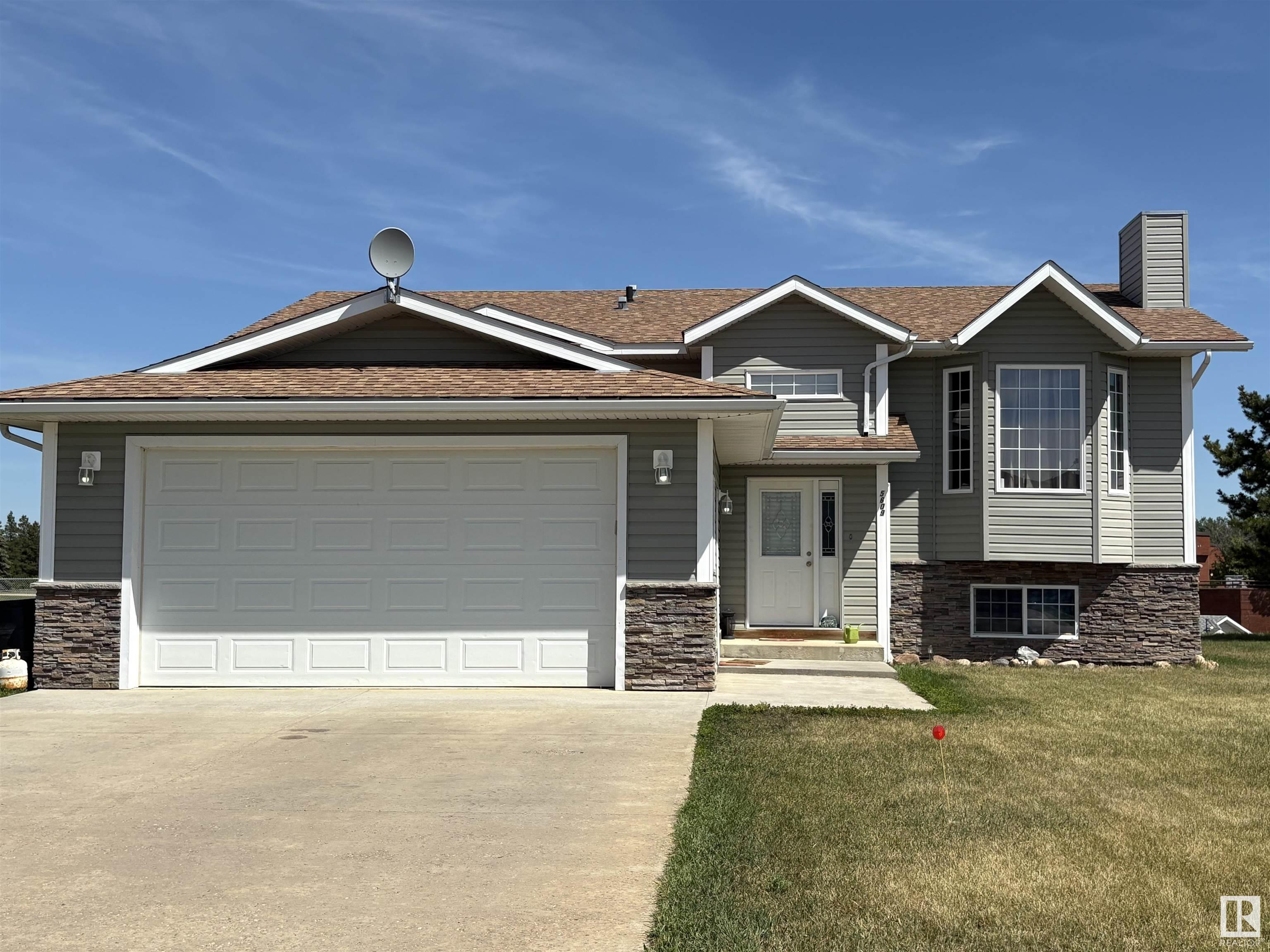 5609 45 Street, Smoky Lake Town, Alberta, T0A 3C0