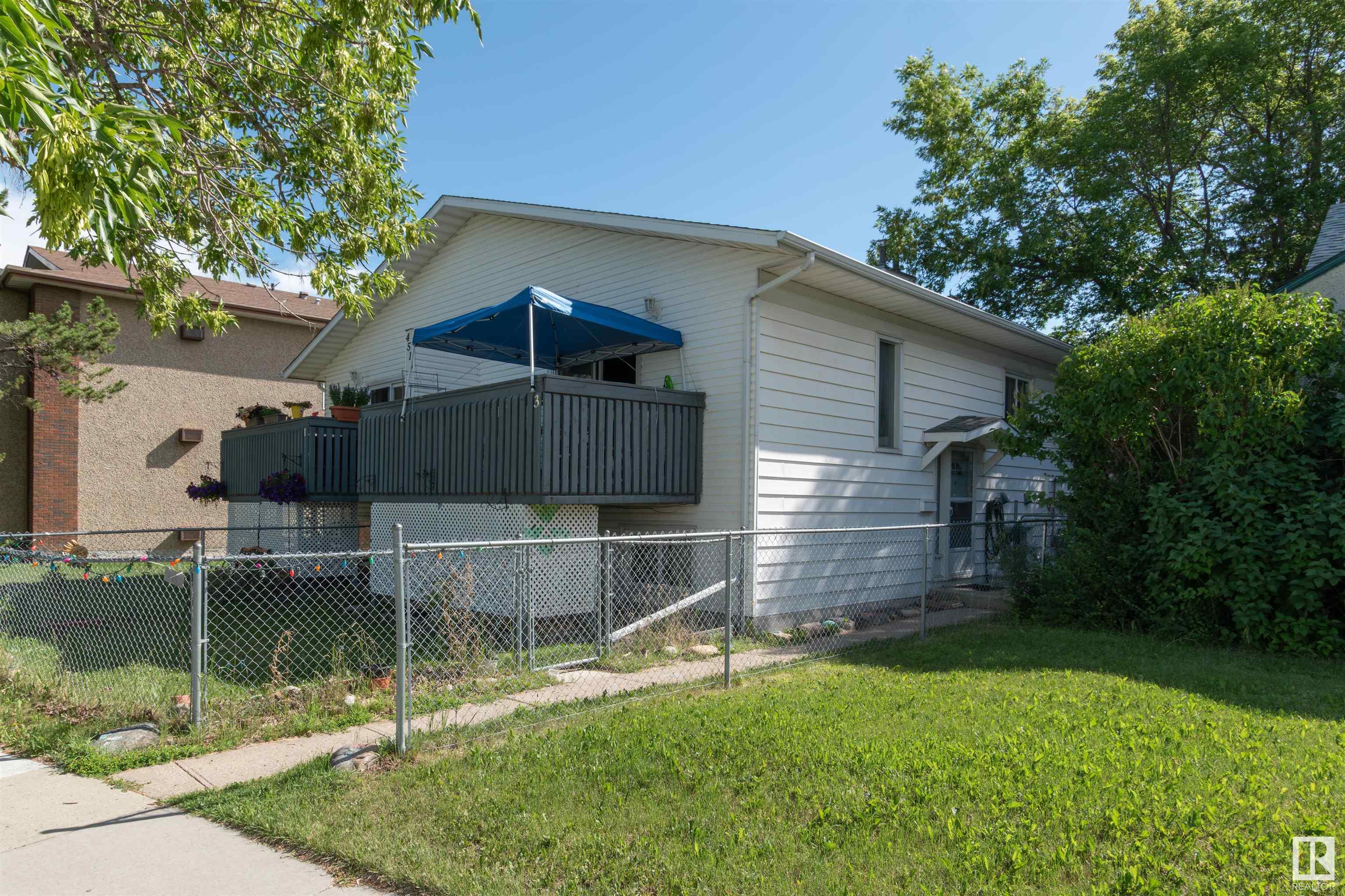 4 4513 48 Street, Leduc, Alberta, T9E 5Y4