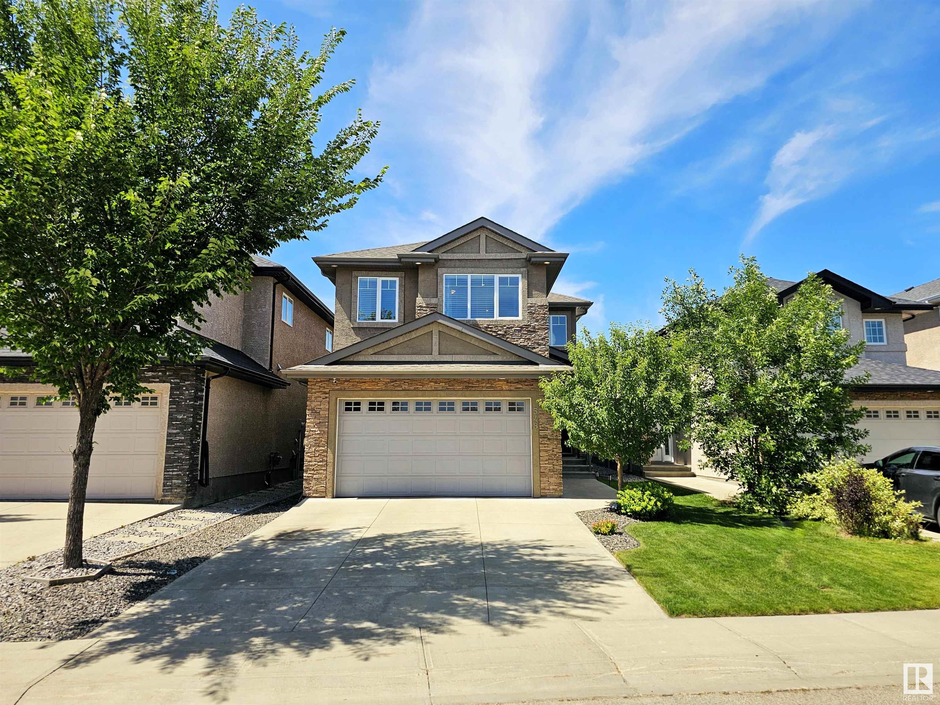 548 Albany Way, Edmonton, Alberta, T6V 0H9