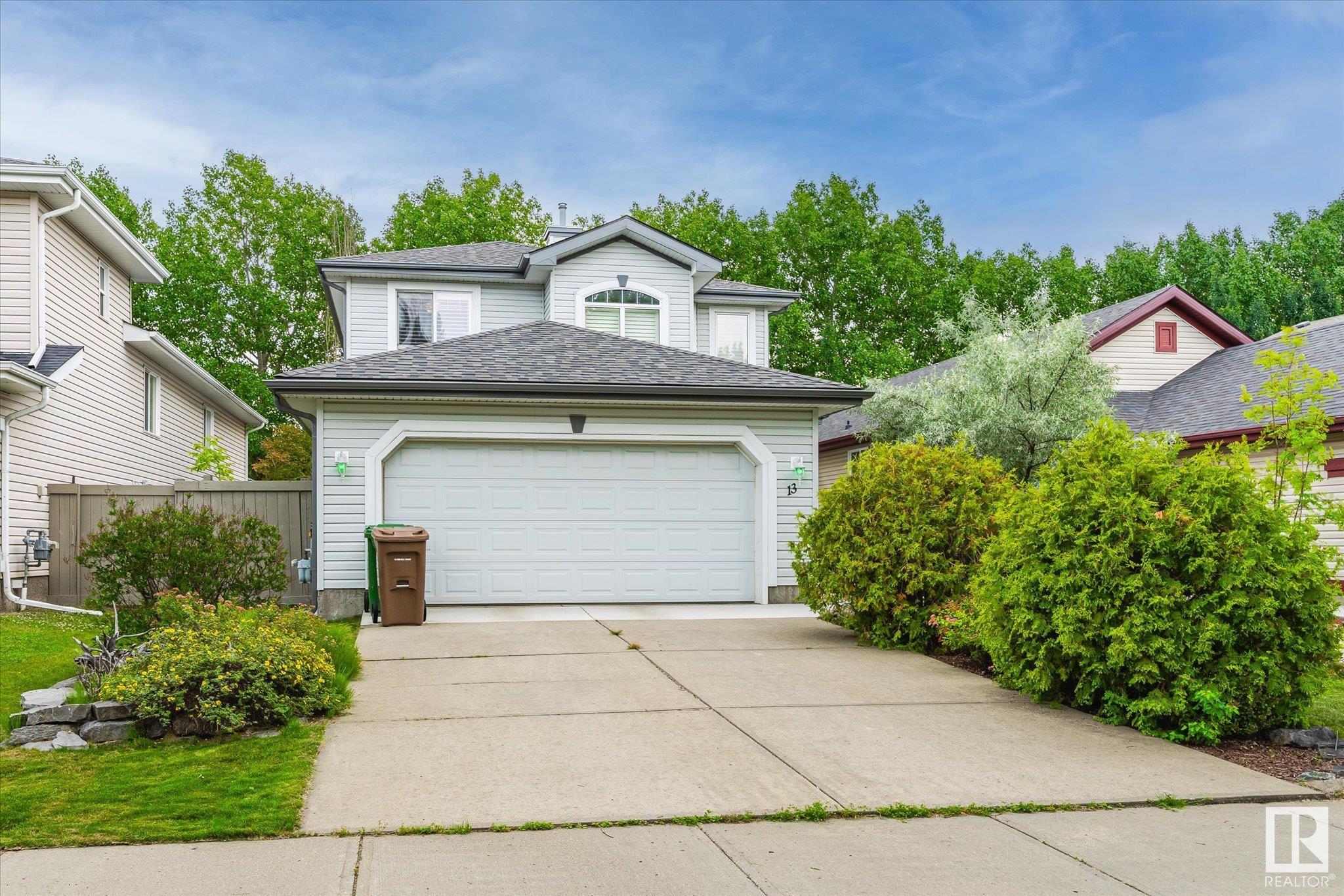 13 English Way, St. Albert, Alberta, T8N 7G6