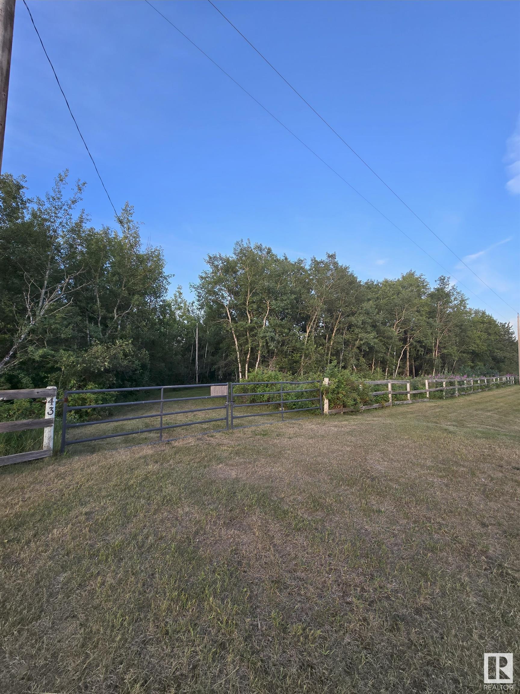 43 23329 Sh, Rural Sturgeon County, Alberta, T0A 1N6