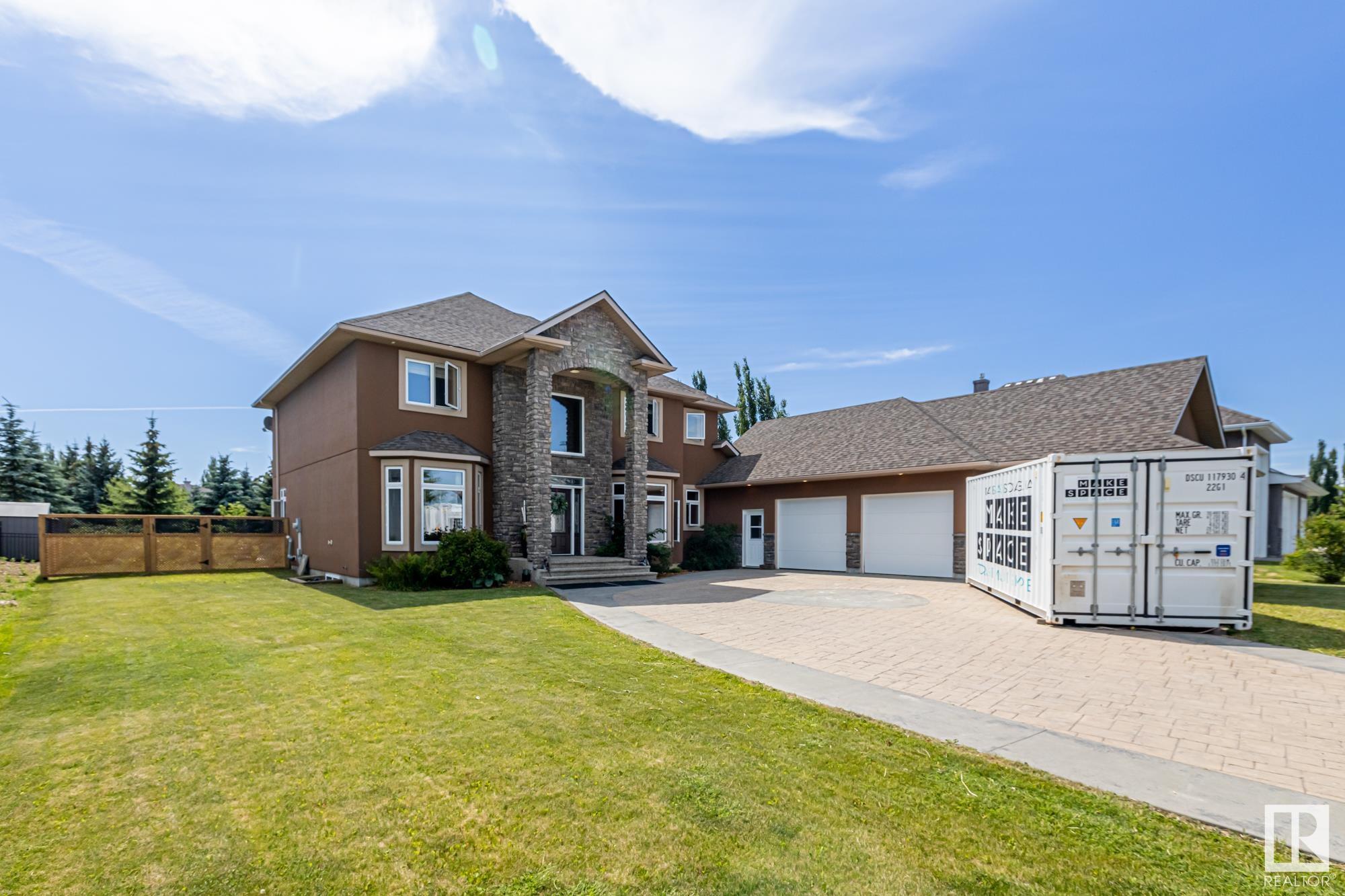 577 Manor Pointe Court, Rural Sturgeon County, Alberta, T8T 0C7