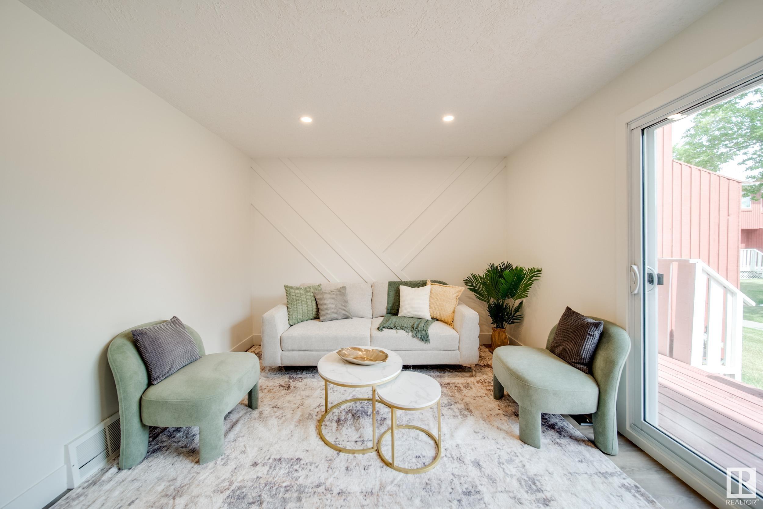 10630 BEAUMARIS Road Edmonton Alberta
