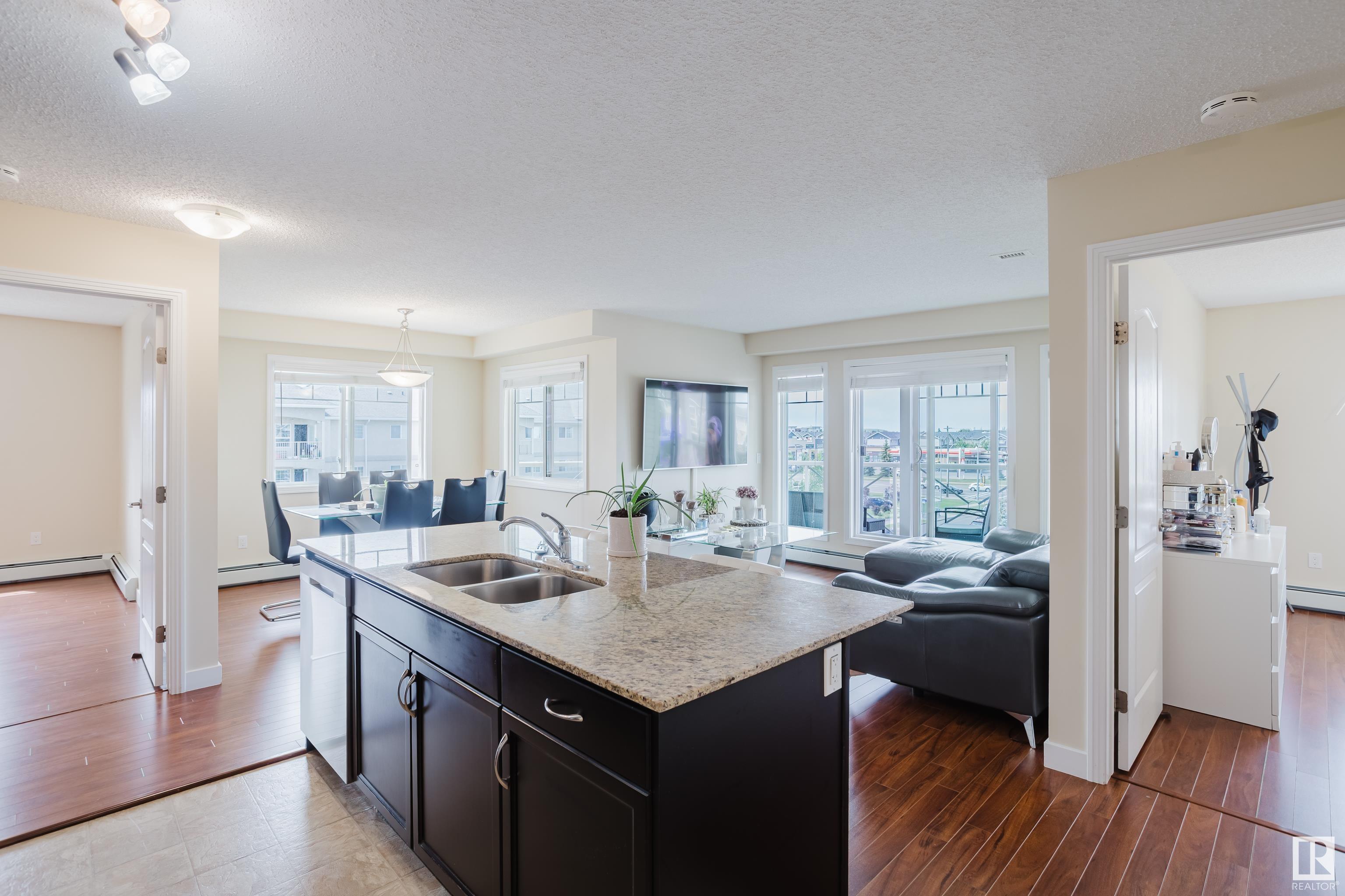 415 12650 142 Avenue, Edmonton, Alberta, T5X 0J4