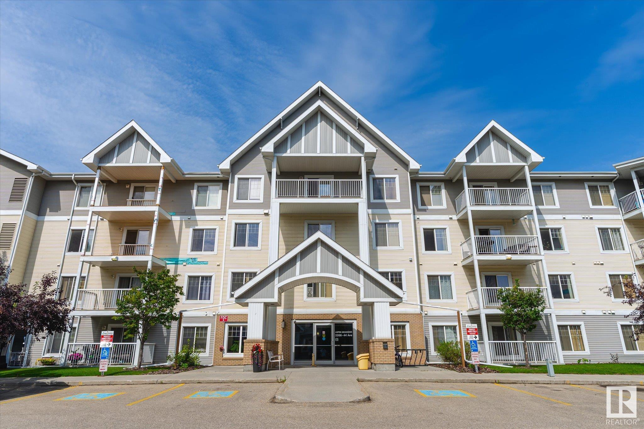 109 2208 44 Avenue, Edmonton, Alberta, T6T 0G6