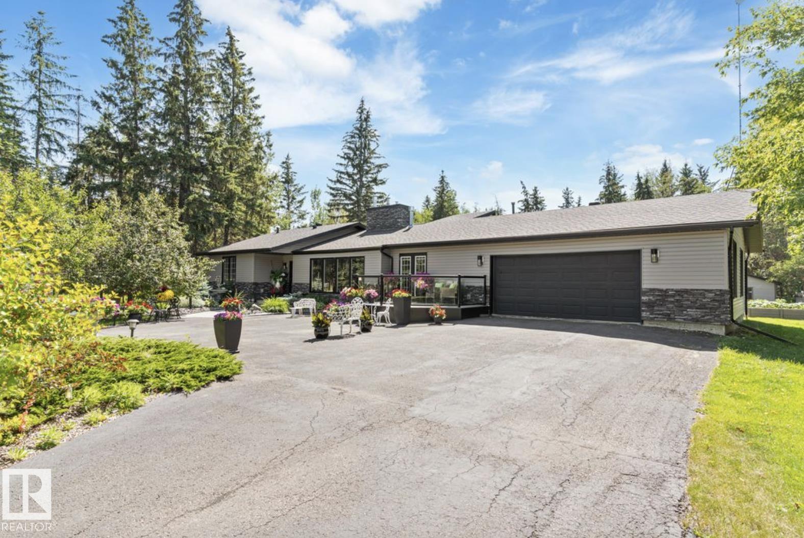 32 Silverchief Cr, Rural Sturgeon County, Alberta, T8N 1M8