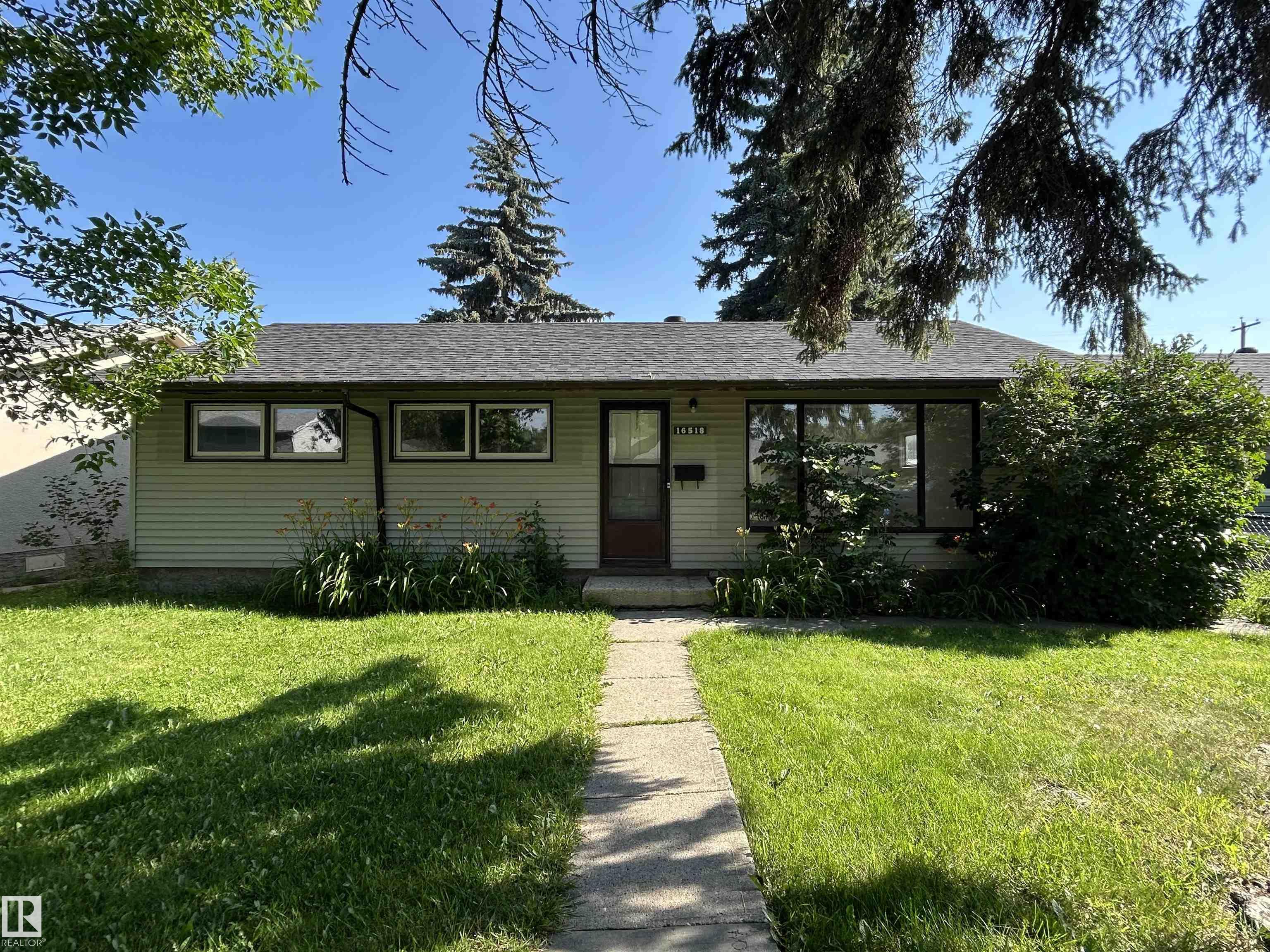 16518 106 Avenue, Edmonton, Alberta, T5P 0W9