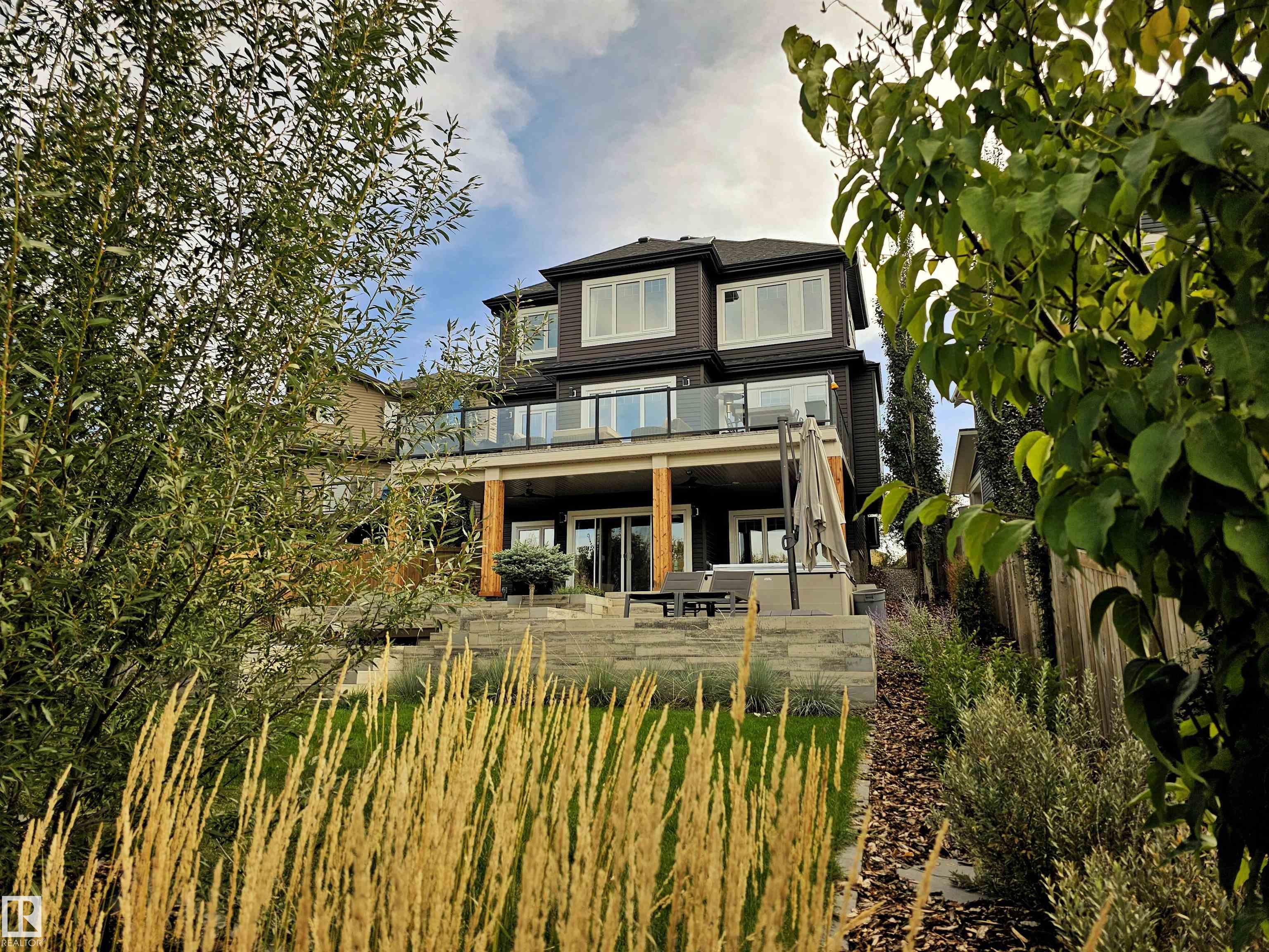 1265 Peregrine Terrace, Edmonton, Alberta, T5S 0M4