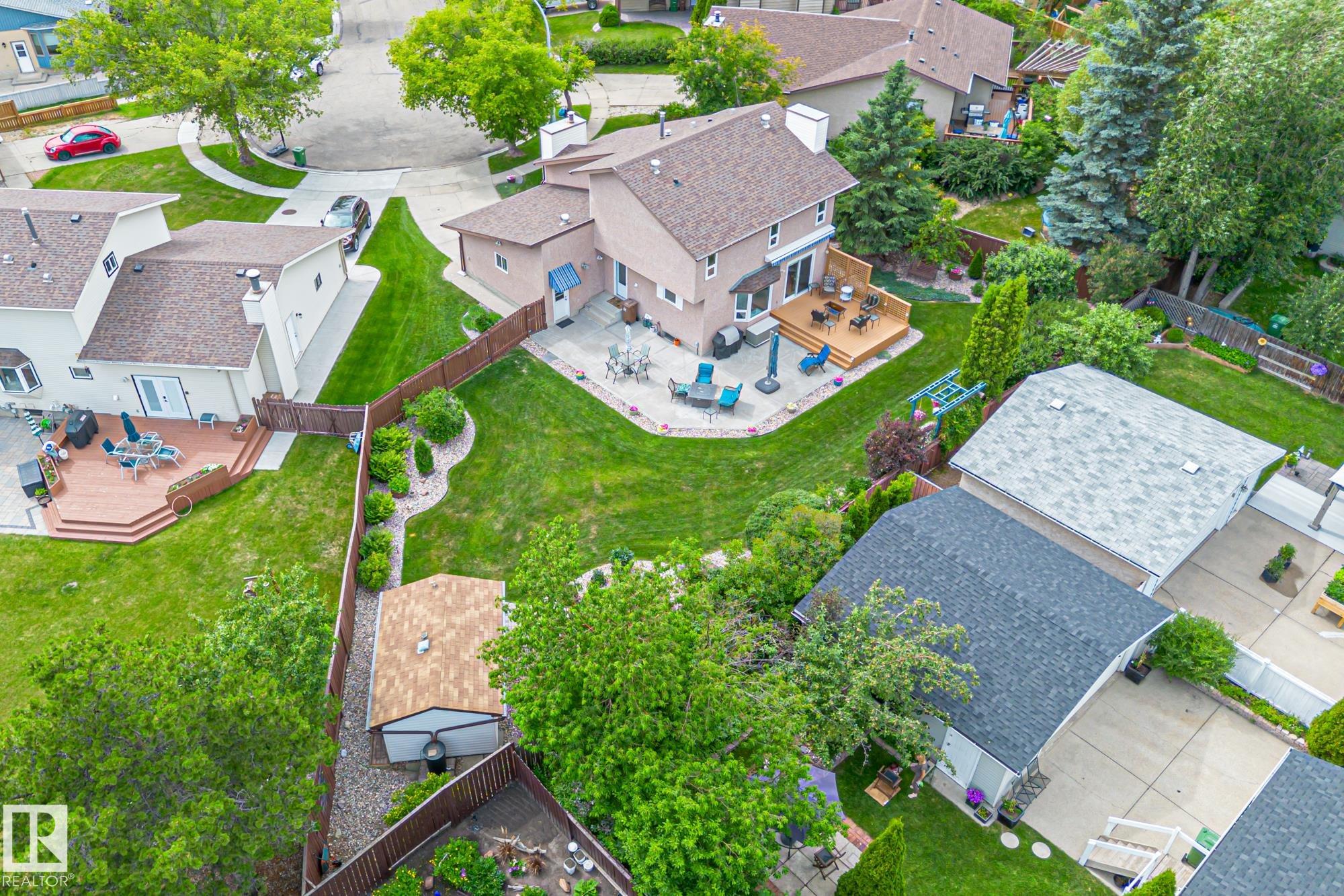 15 Apple Place, St. Albert, Alberta, T8N 3H1