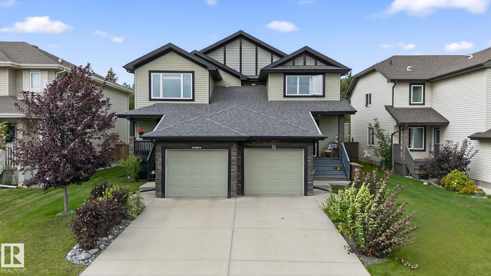 16 Royal Street, St. Albert, Alberta, T8N 7N8