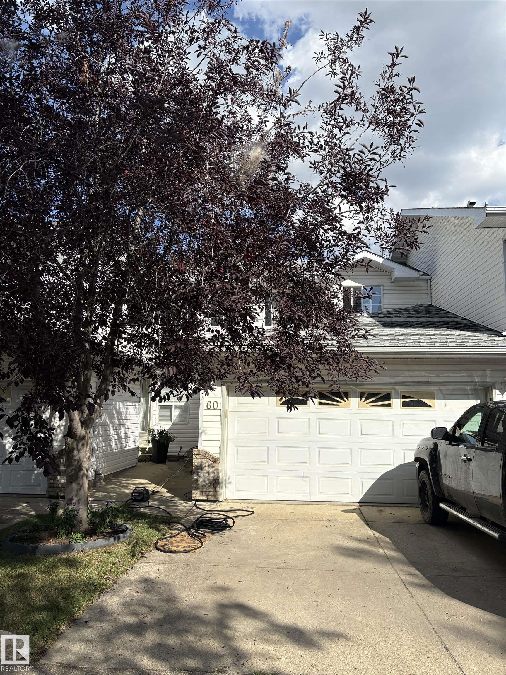 60 3 Poirier Avenue, St. Albert, Alberta, T8N 6M6