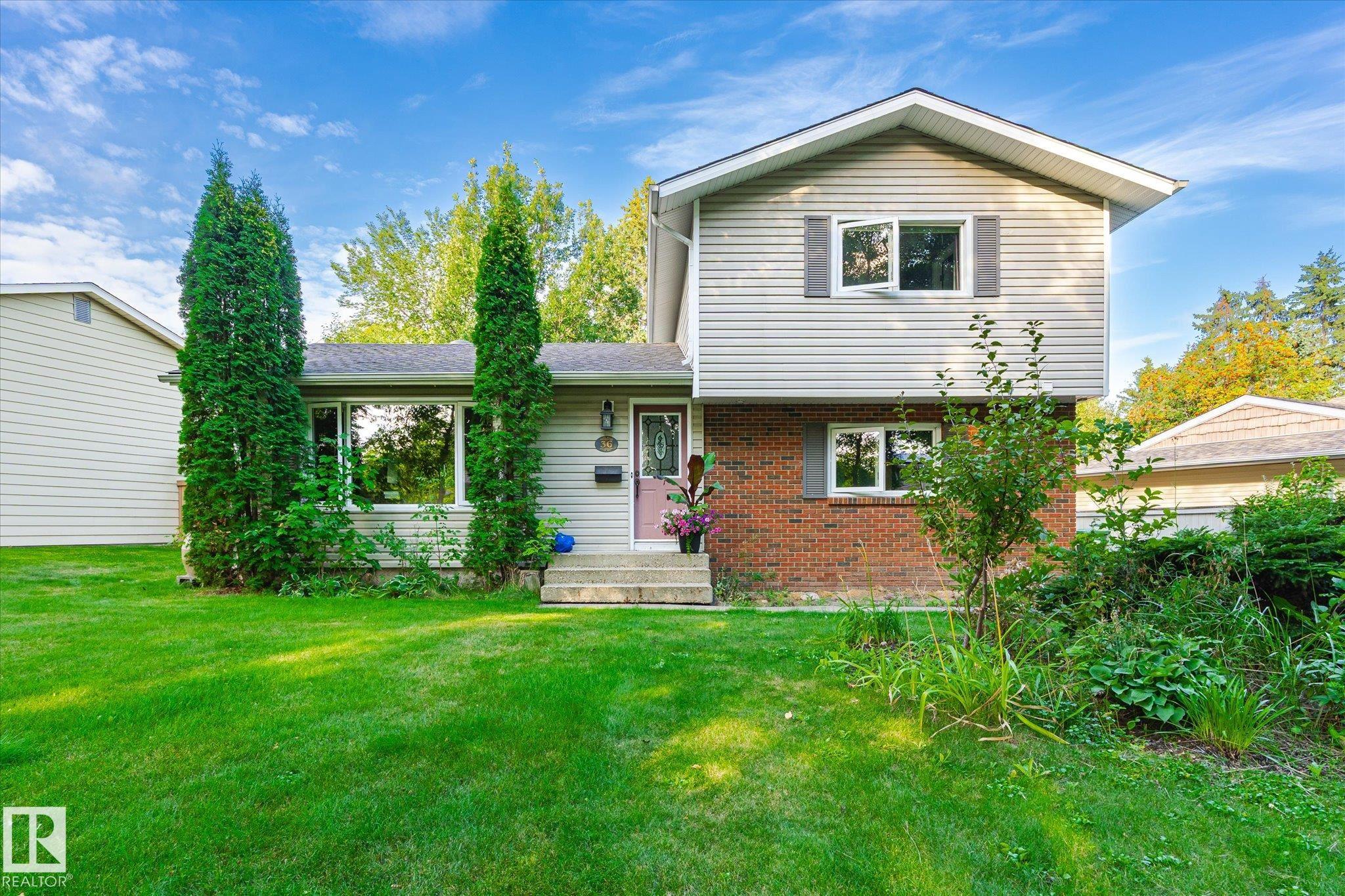 36 Broadview Crescent, St. Albert, Alberta, T8N 0B2