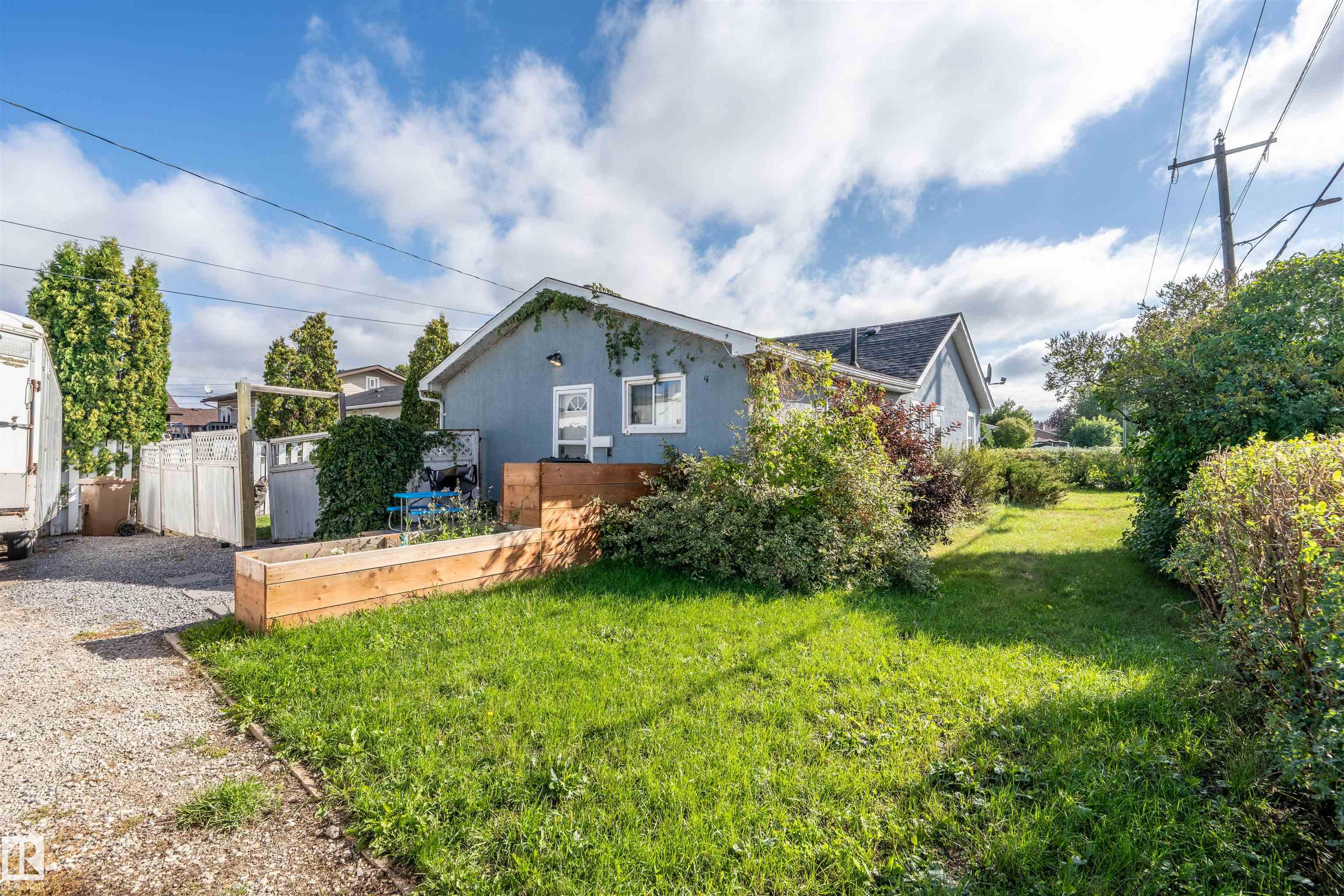 4702 50 Avenue, Cold Lake, Alberta, T9M 1Y9