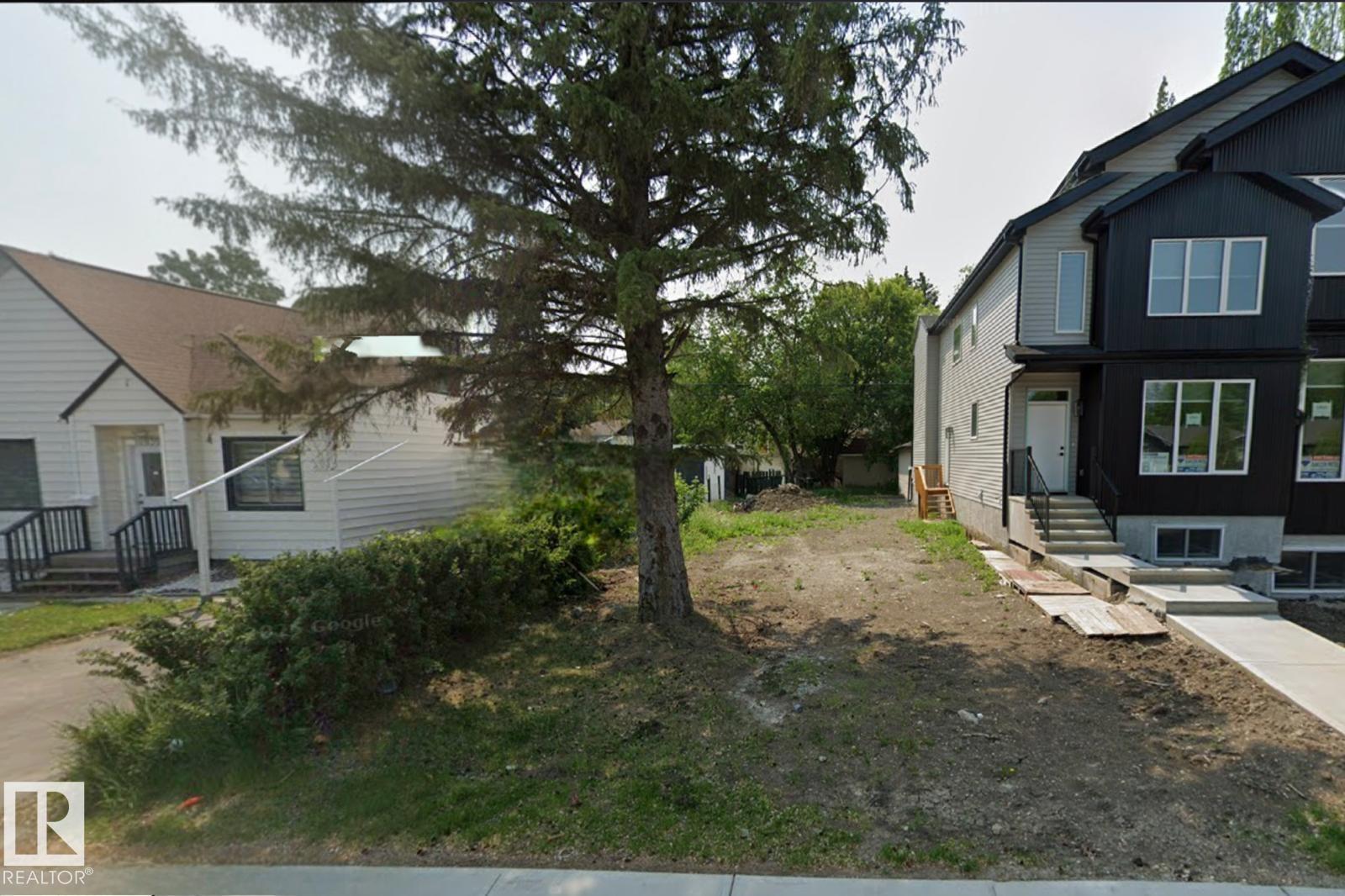 10663 61 Ave, Edmonton, Alberta, T6H 1L8