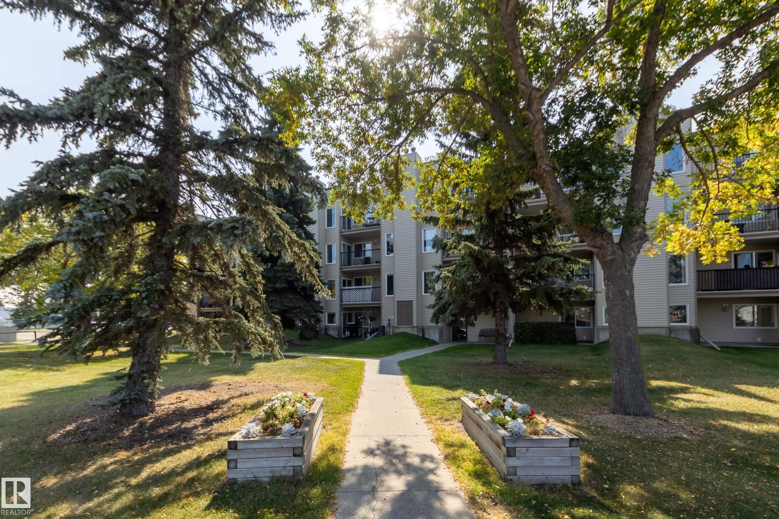 101 17820 98 Avenue, Edmonton, Alberta, T5T 3H5
