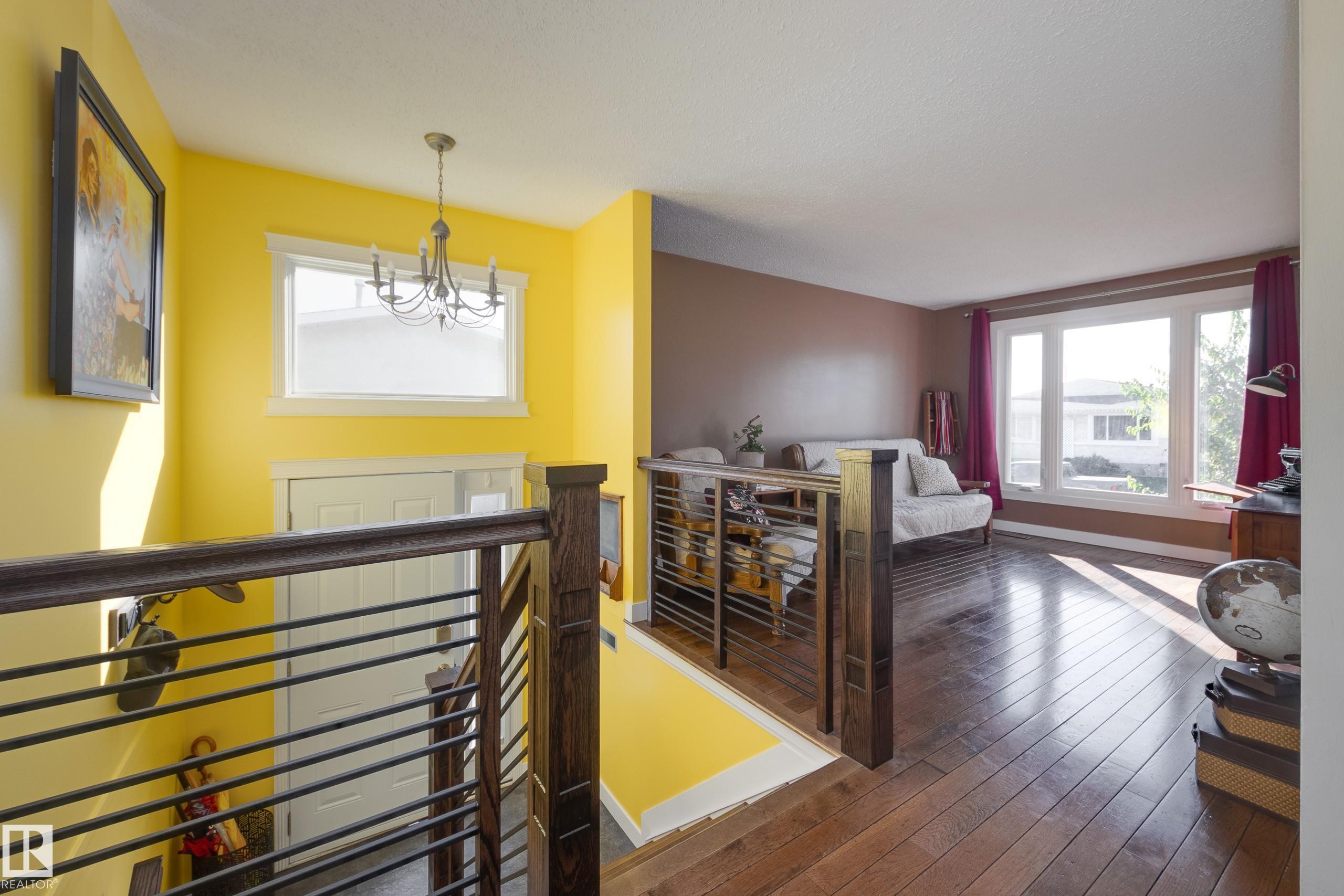 13219 38 Street Nw, Edmonton, Alberta, T5A 3G3