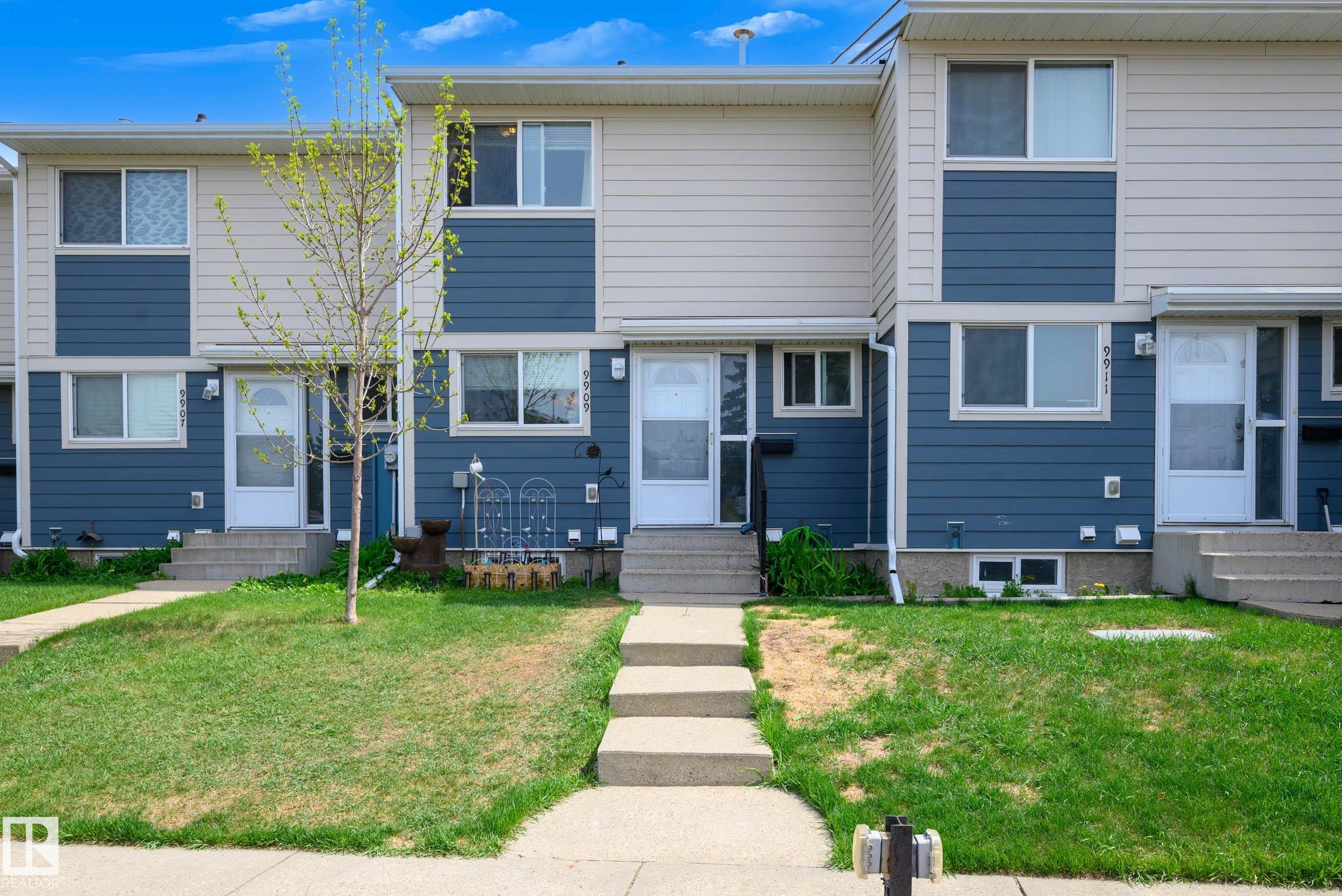 9909 171 Avenue, Edmonton, Alberta, T5X 4X2