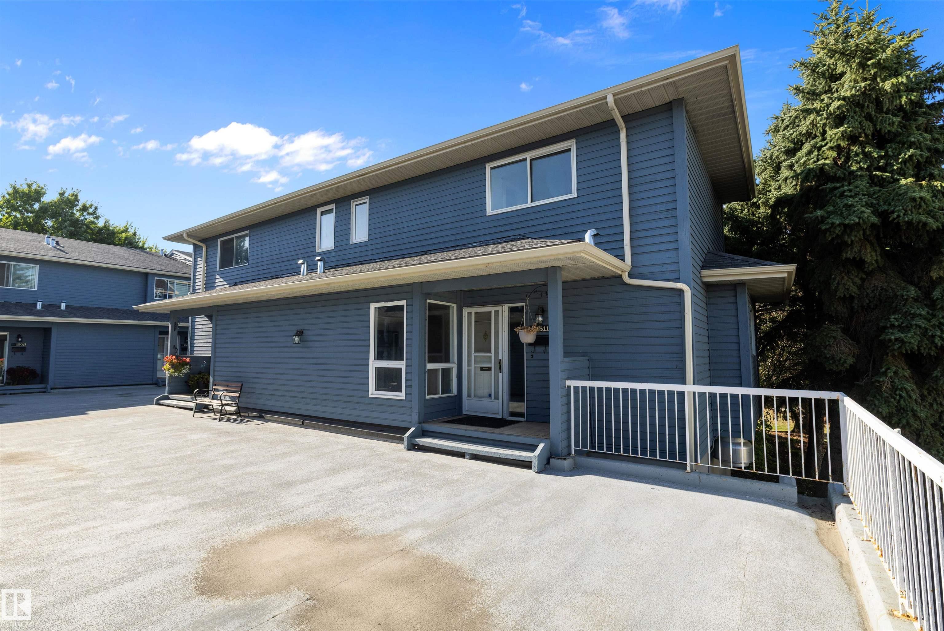 1511 Lakeside Green, St. Albert, Alberta, T8N 3T3