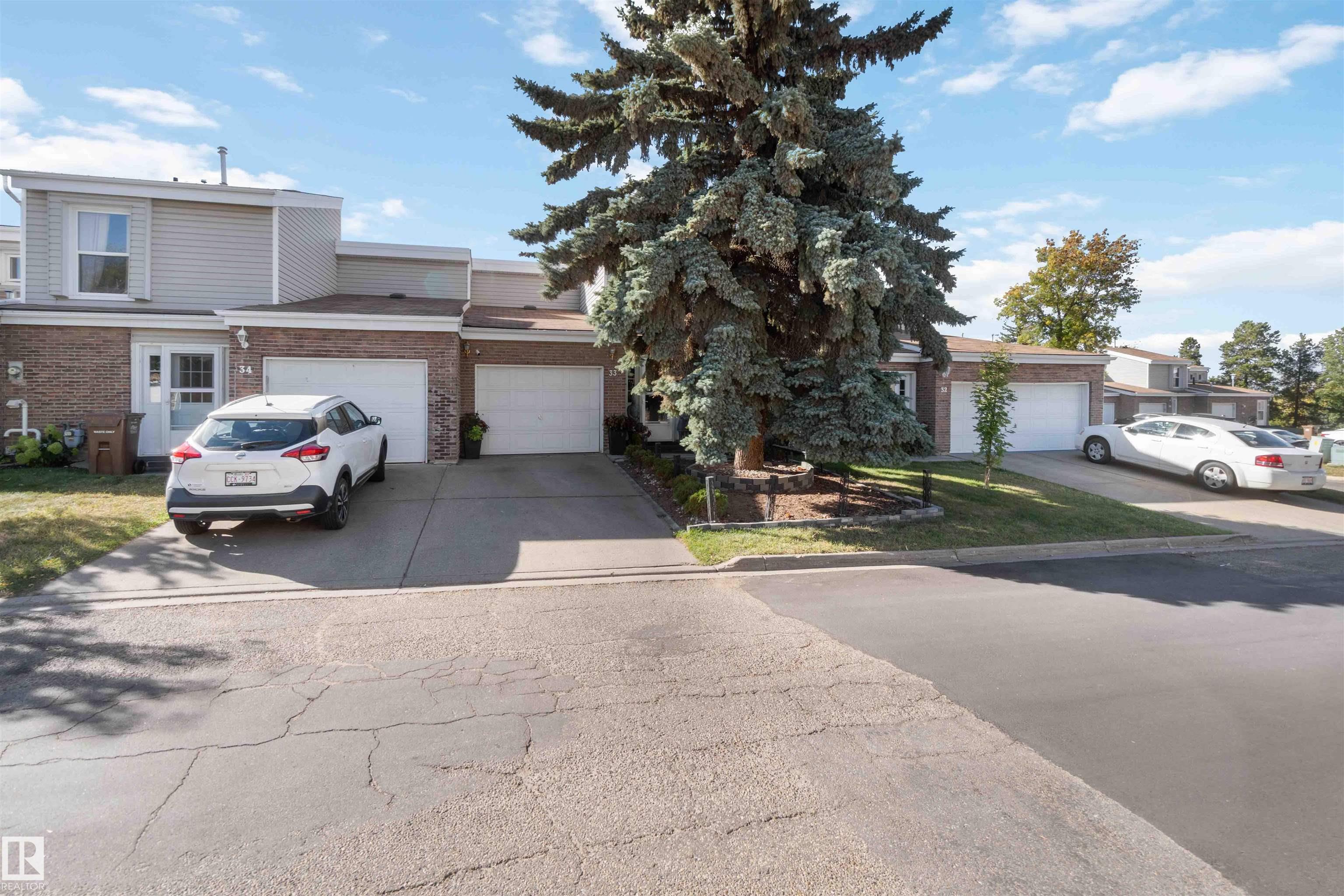 33 Grandview Ridge, St. Albert, Alberta, T8N 1T3