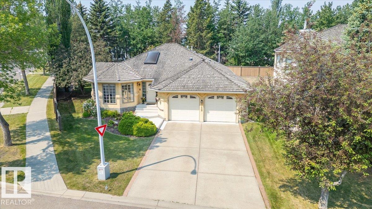 312 Burton Road, Edmonton, Alberta, T6R 2G7