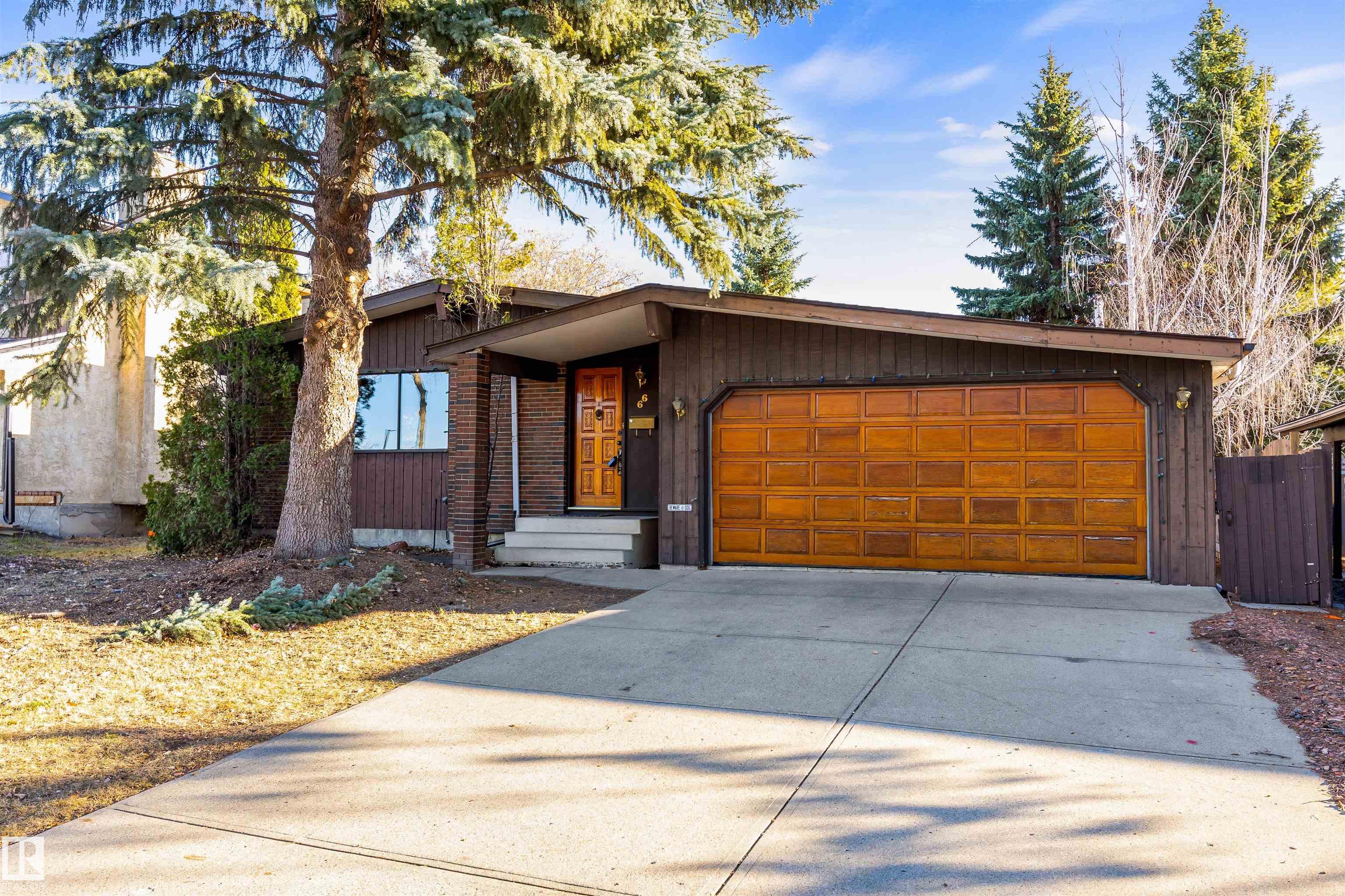 66 Akins Drive, St. Albert, Alberta, T8N 2Y7