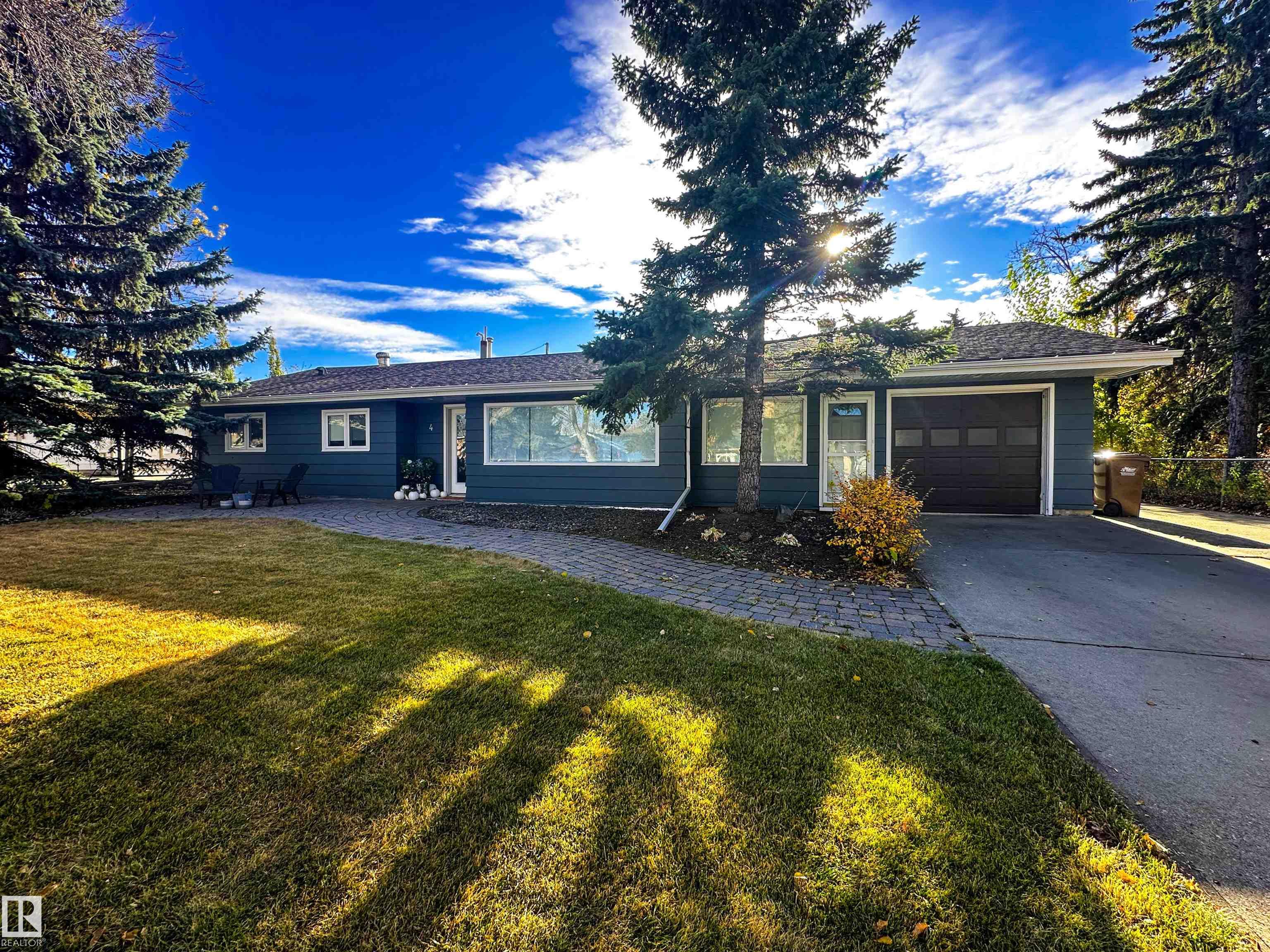 4 Balmoral Drive, St. Albert, Alberta, T8N 0B8