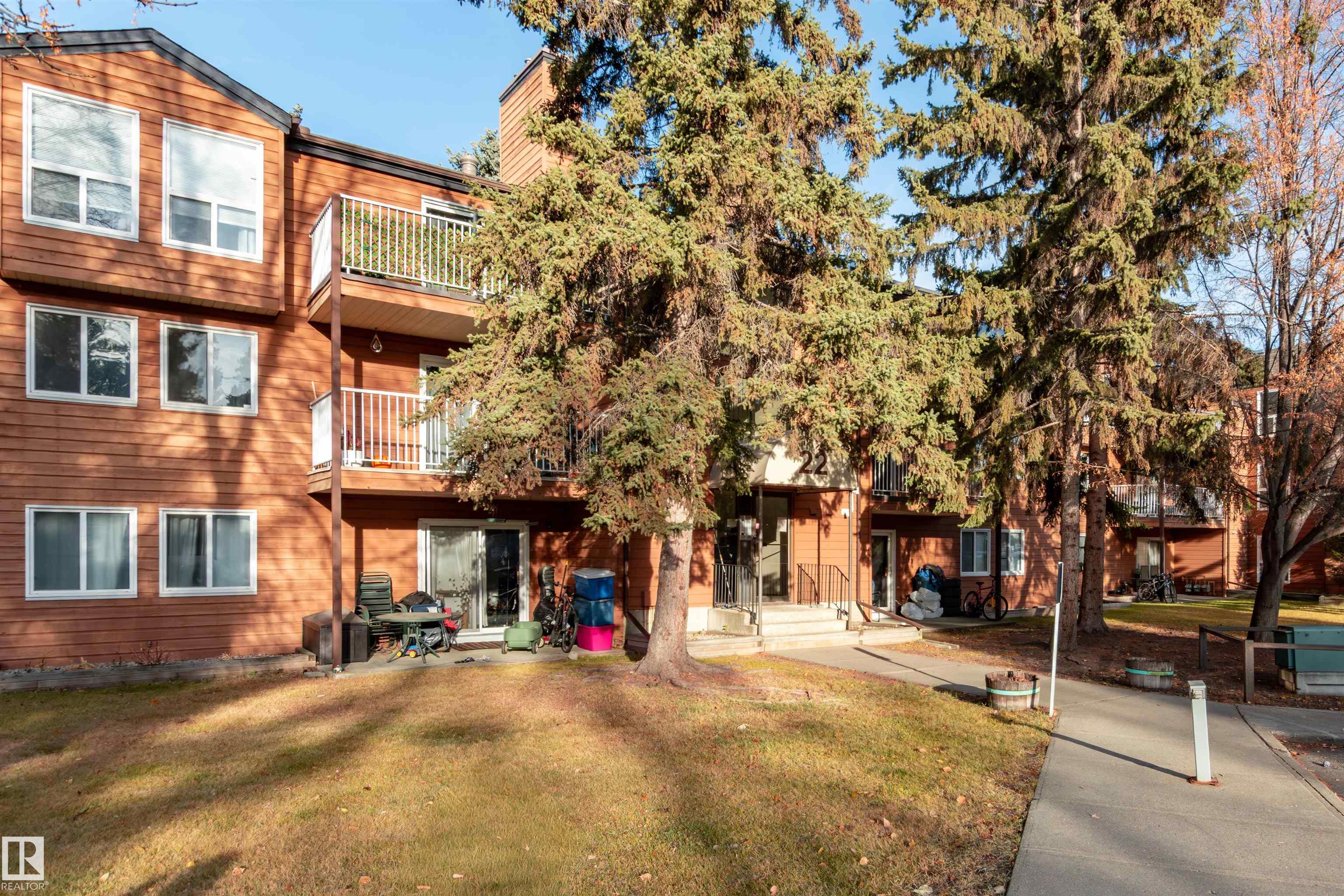 208 22 Alpine Place, St. Albert, Alberta, T8N 3Y2
