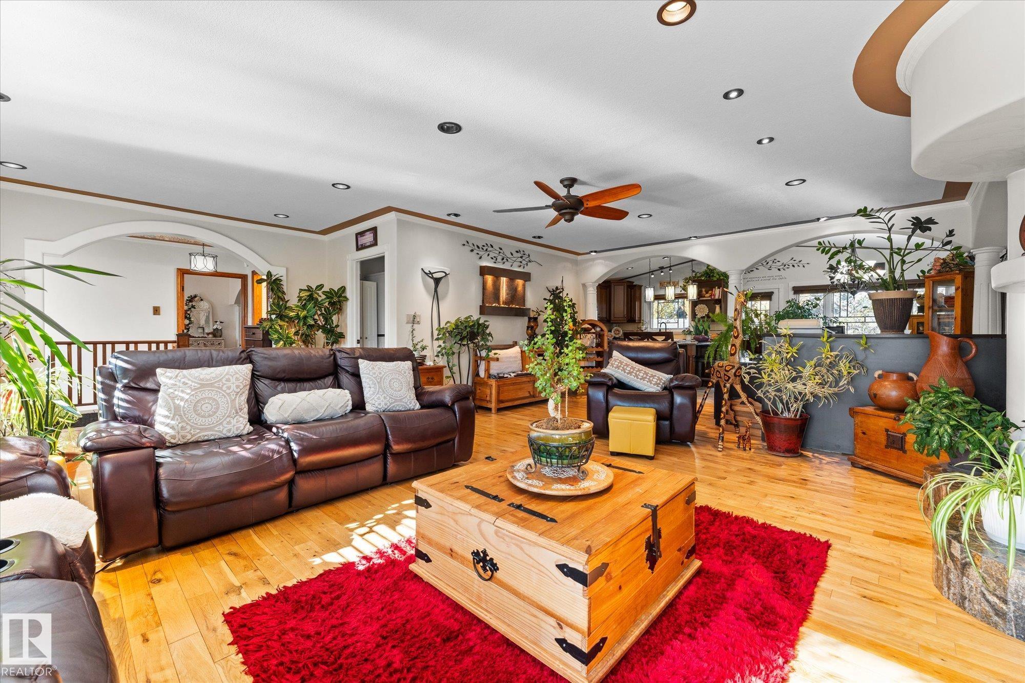 11124 110a Avenue, Edmonton, Alberta, T5H 1K1