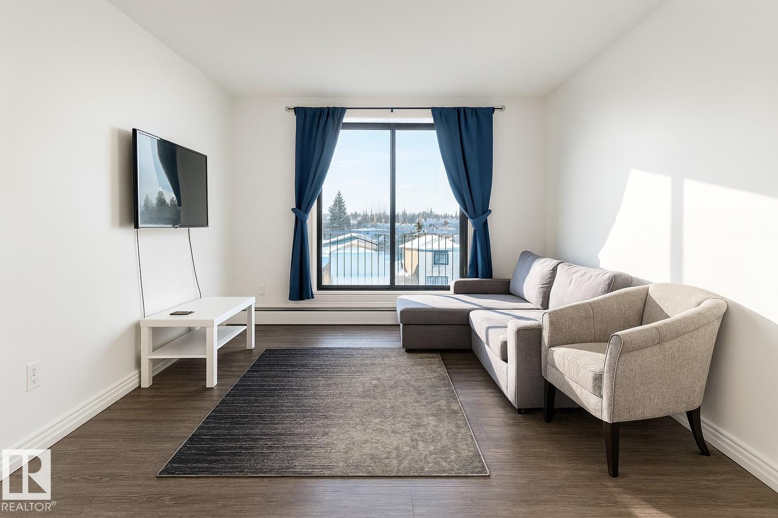 404 3610 43 Avenue, Edmonton, Alberta, T6L 5T2