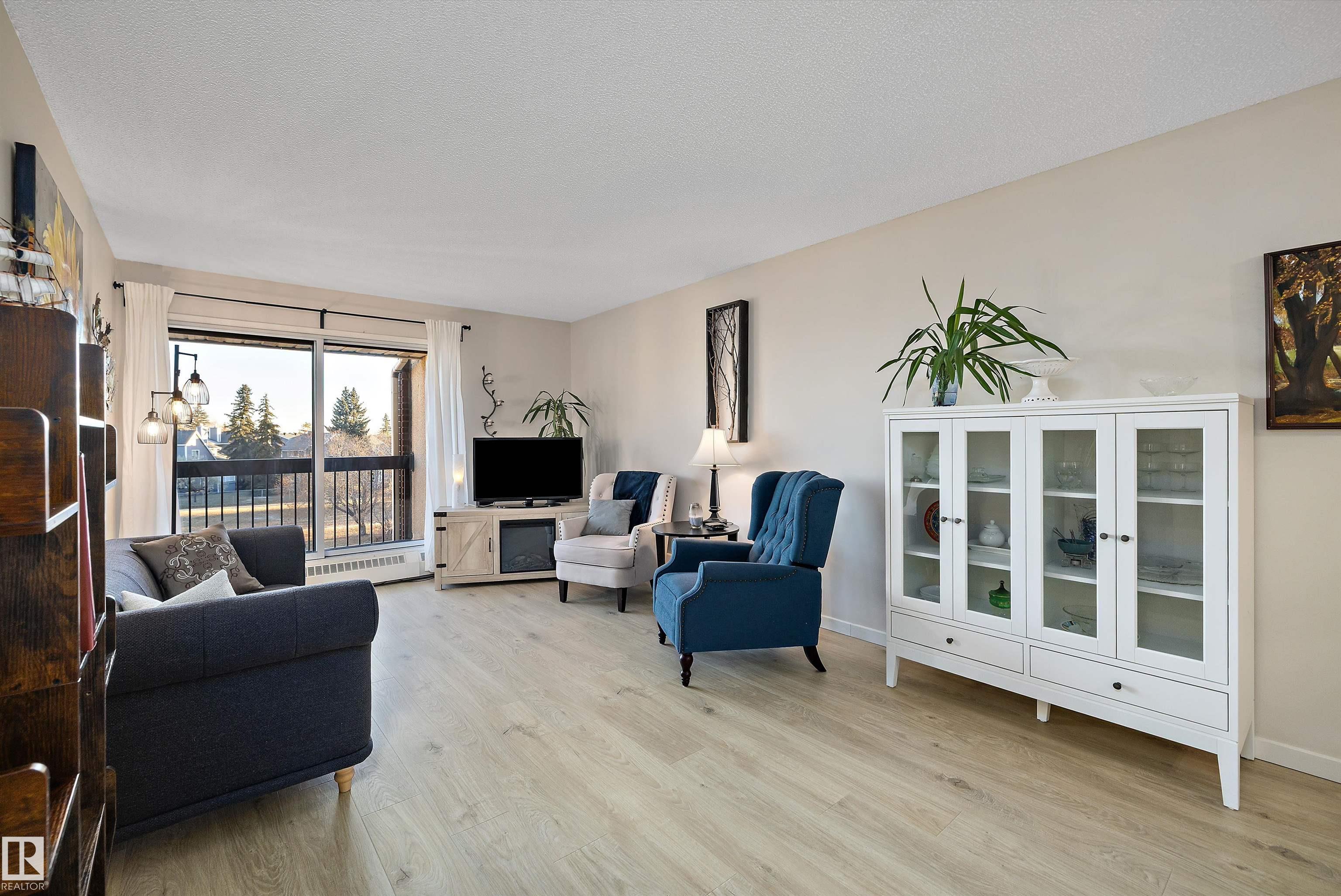 411 10511 19 AV Edmonton Alberta