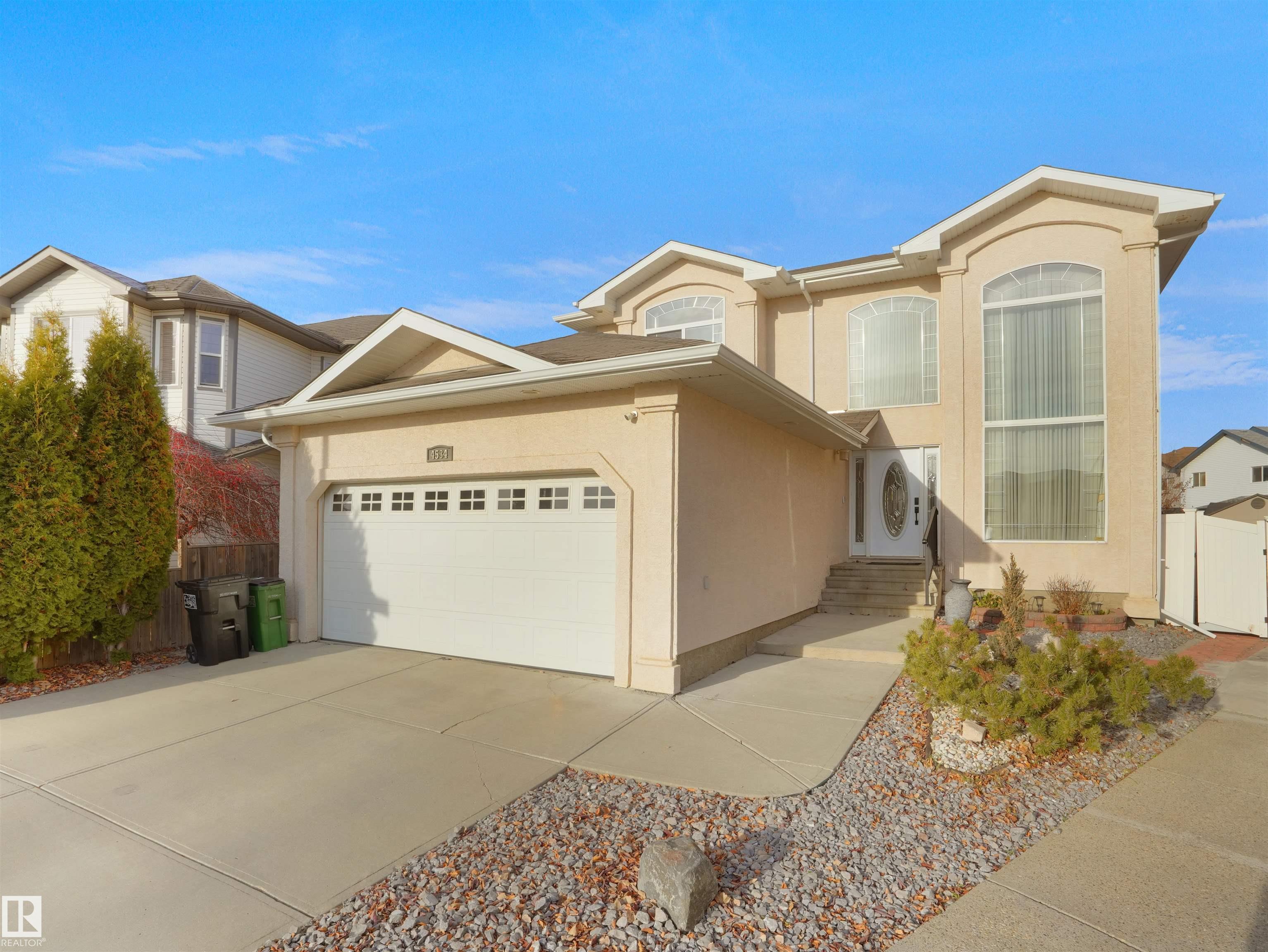 4534 162 Avenue, Edmonton, Alberta, T5Y 0H1