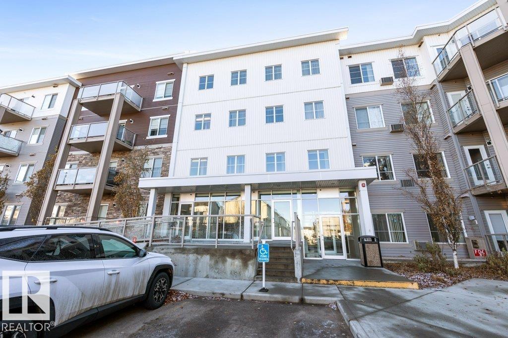 304 812 Welsh Drive, Edmonton, Alberta, T6X 1Y7