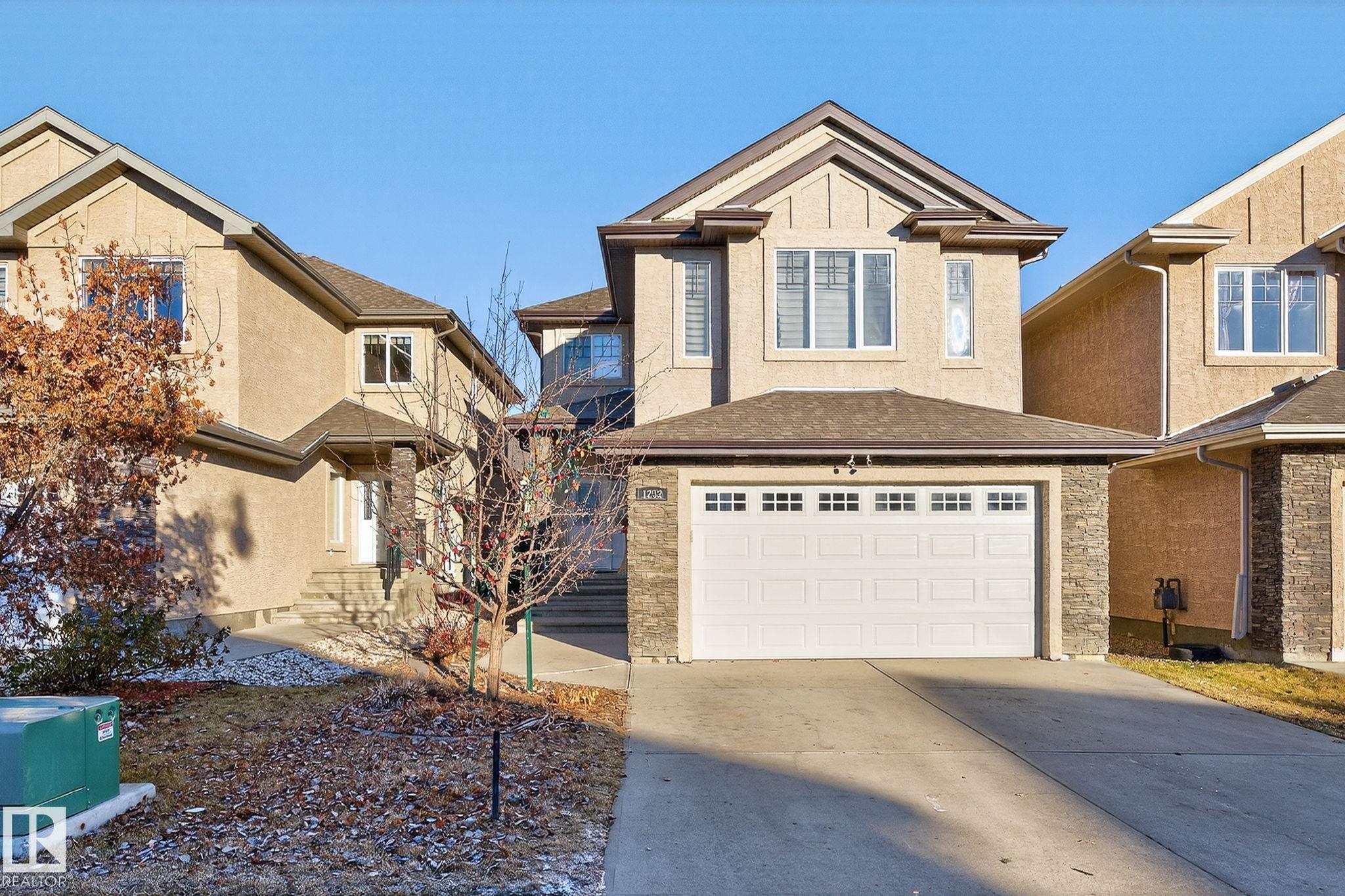 1232 Cunningham Drive, Edmonton, Alberta, T6W 0R4