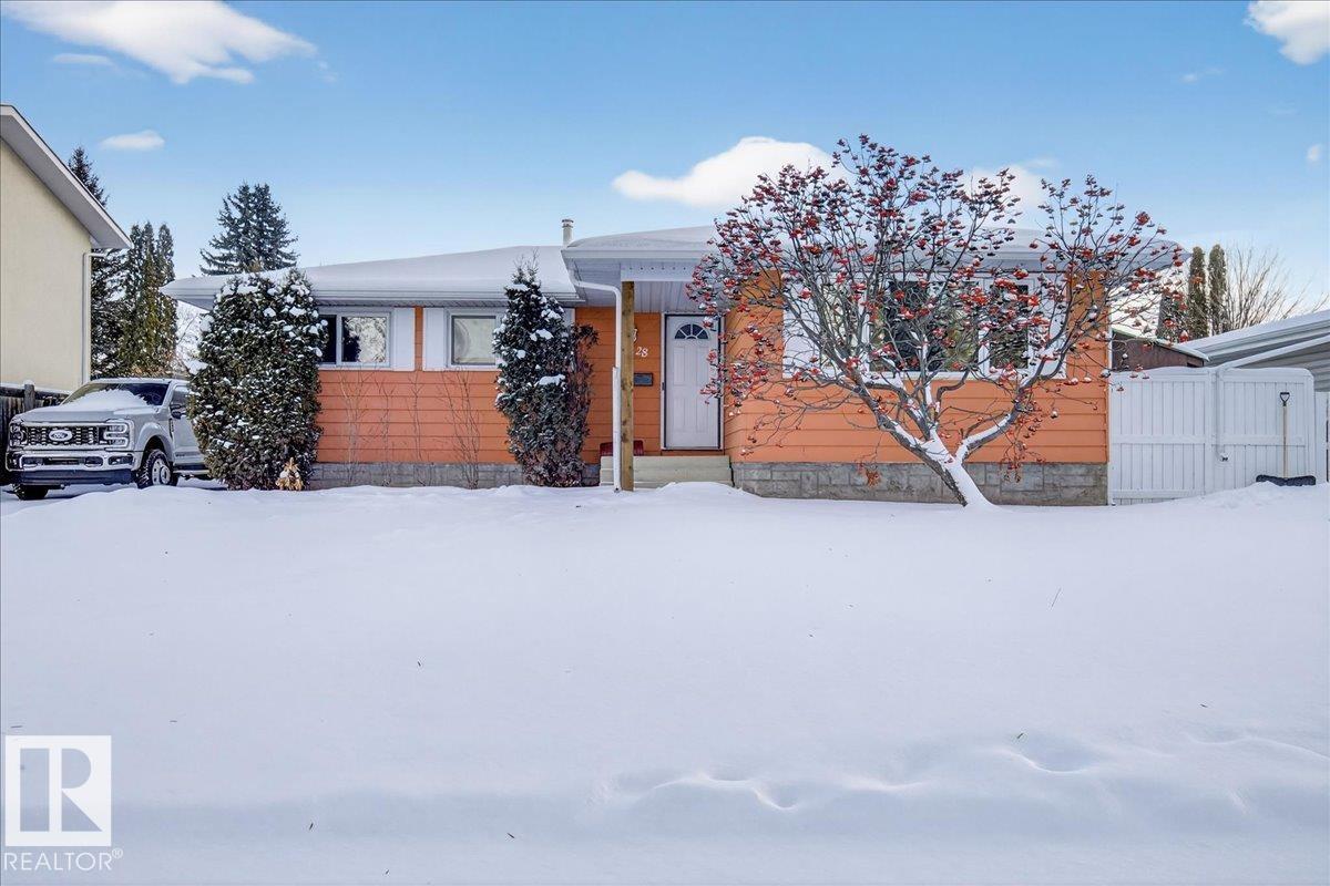 28 Afton Crescent, St. Albert, Alberta, T8N 2T3