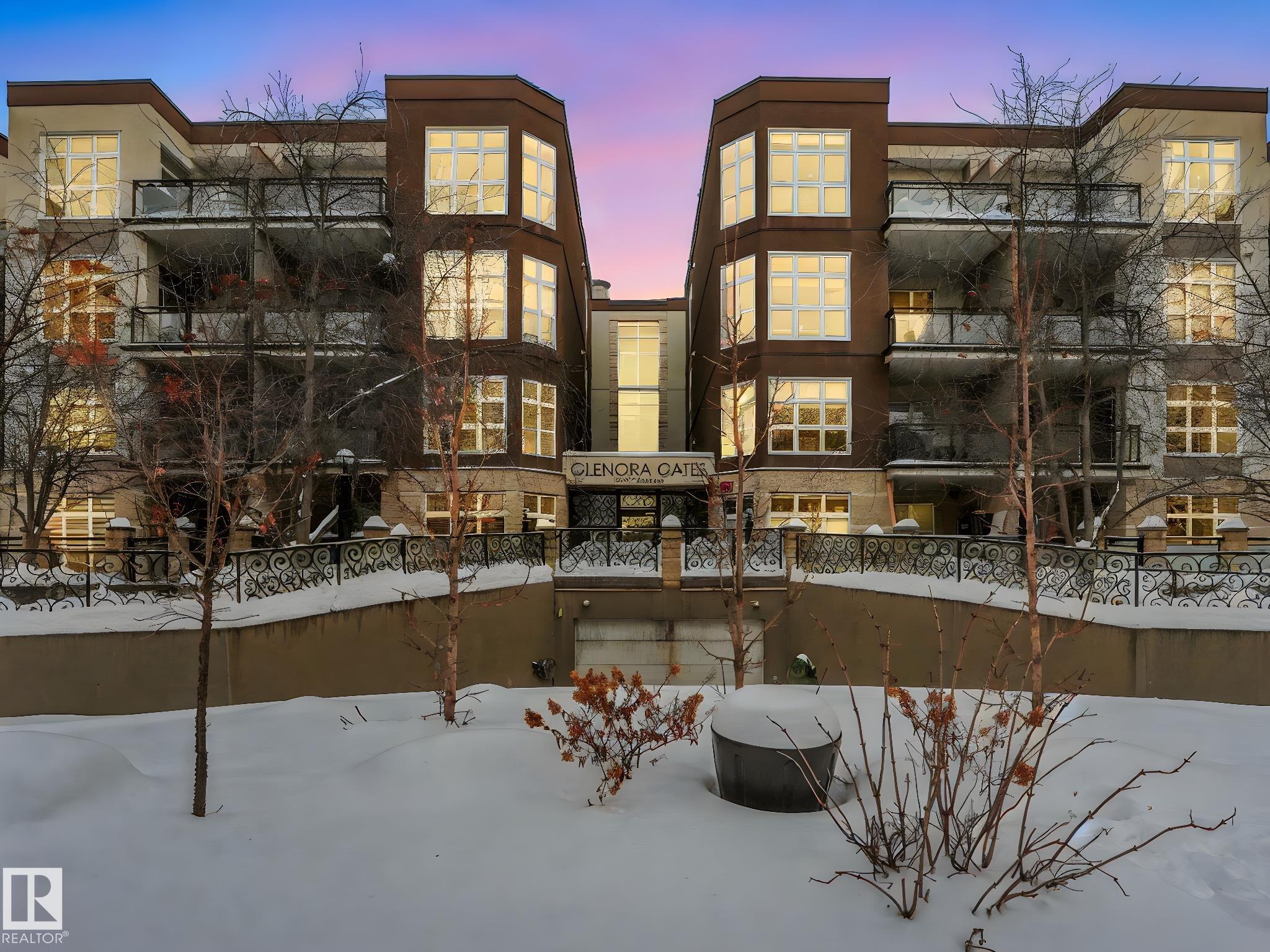 228 10407 122 Street, Edmonton, Alberta, T5N 4C1