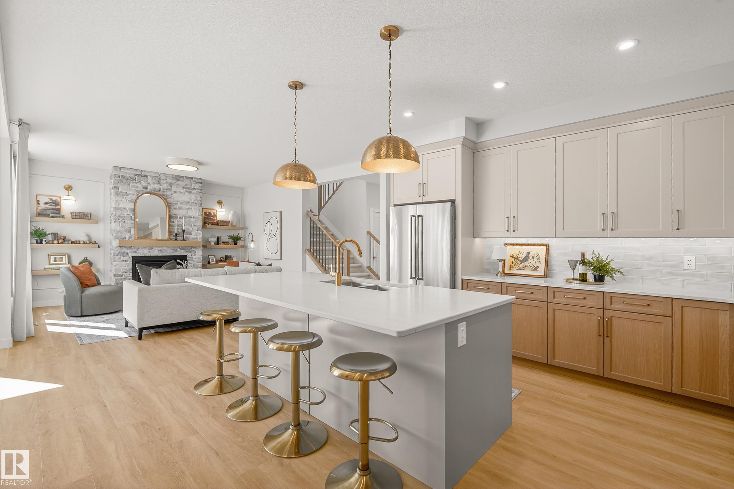 4545 Knight Wynd, Edmonton, Alberta, T6W 4V6