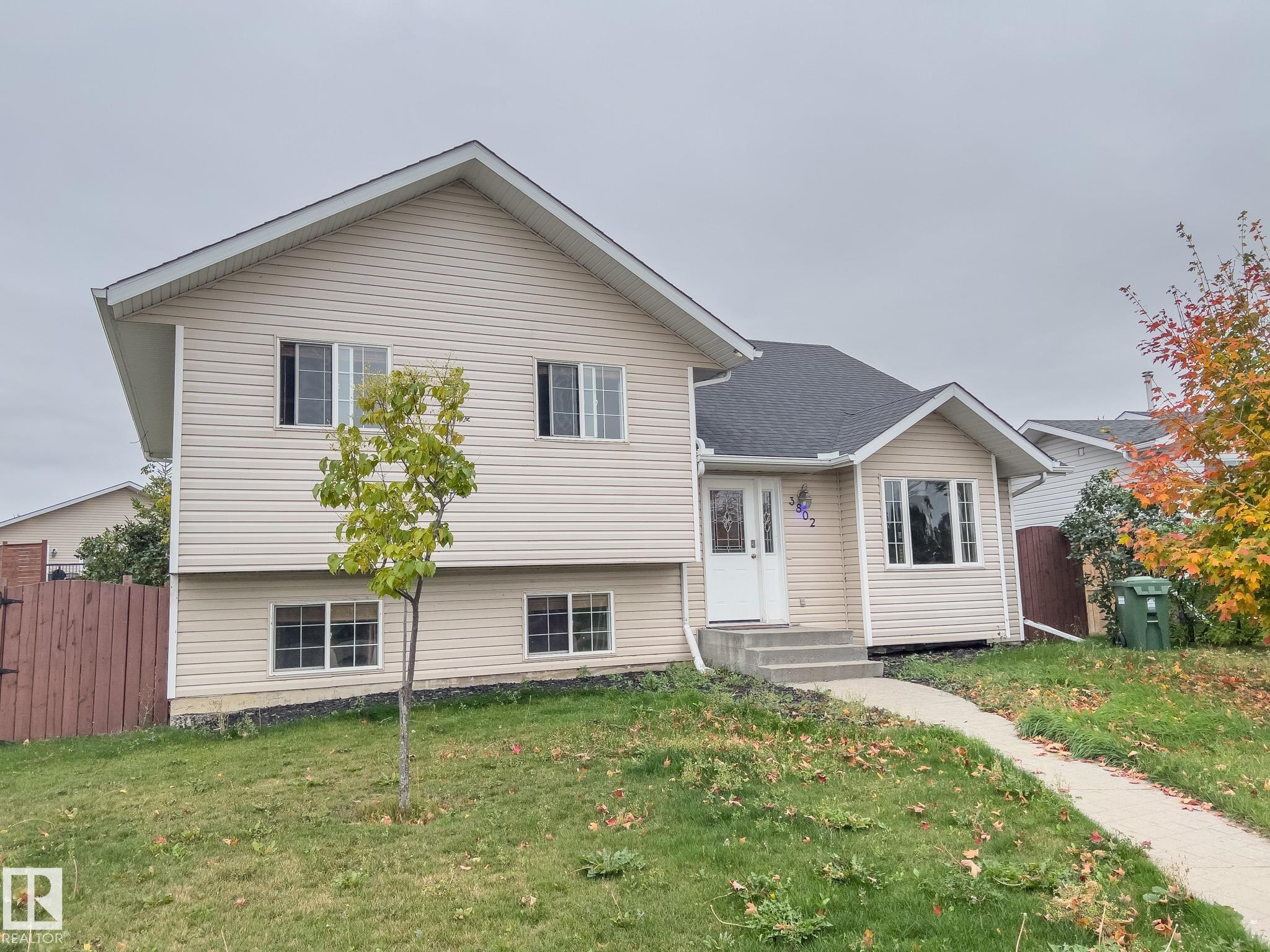 3802 42 Avenue, Bonnyville Town, Alberta, T9N 2J9