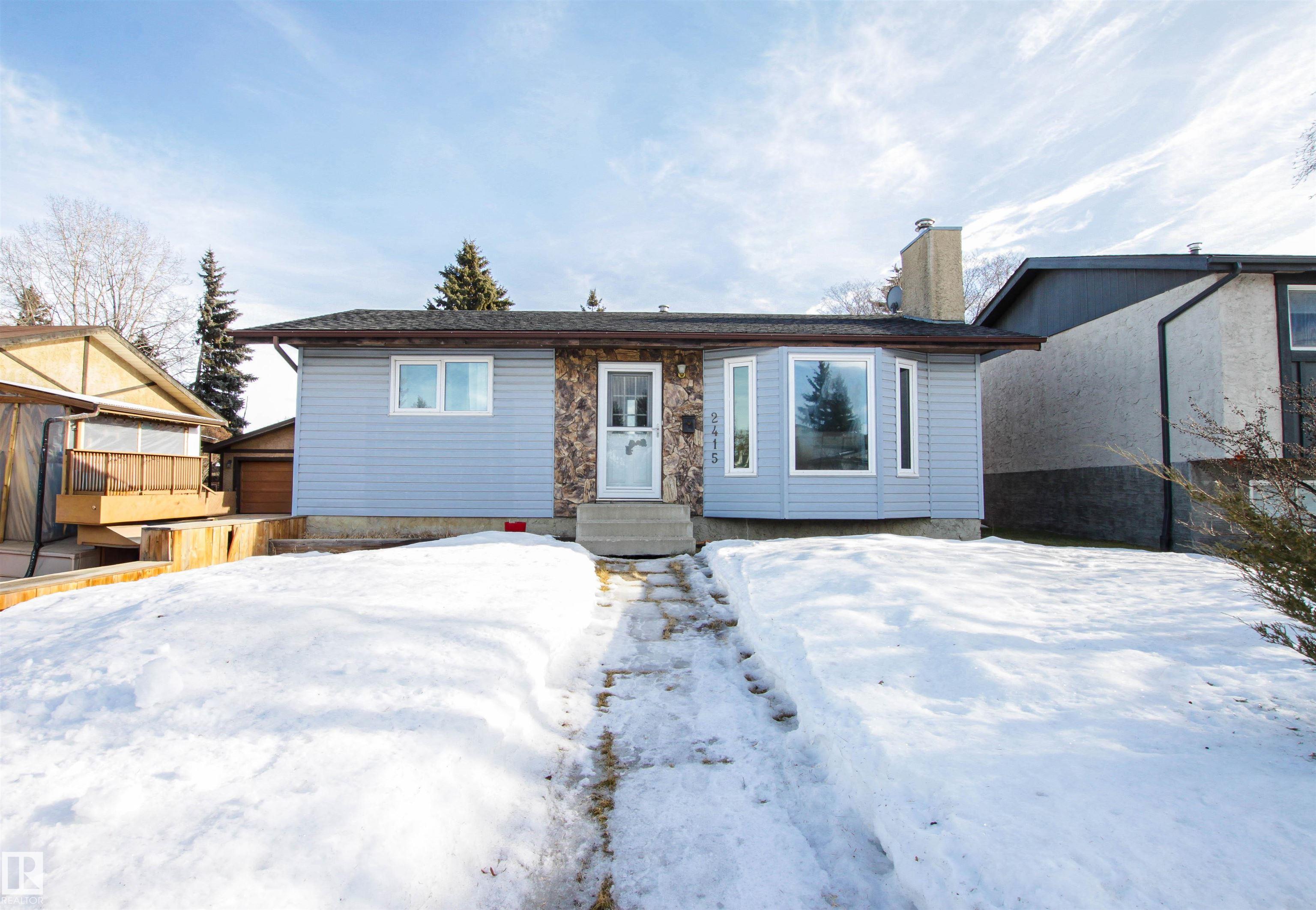 2415 49a Street, Edmonton, Alberta, T6L 3X2