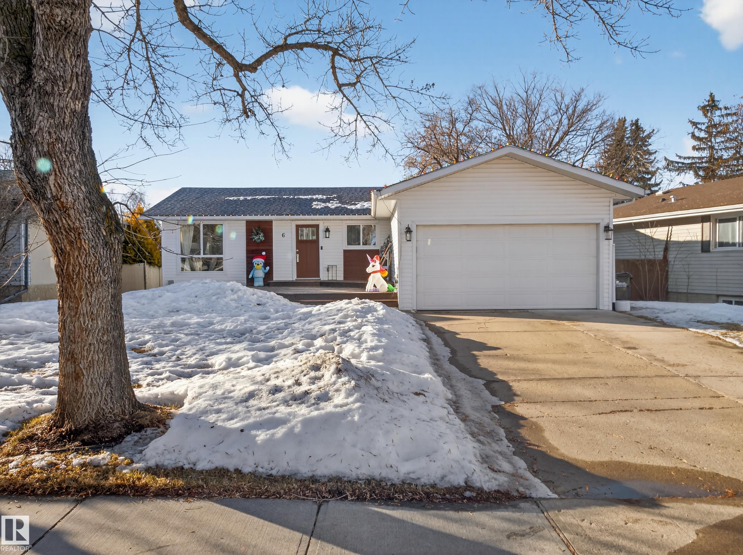 6 Highwood Place, Sherwood Park, Alberta, T8A 0L5