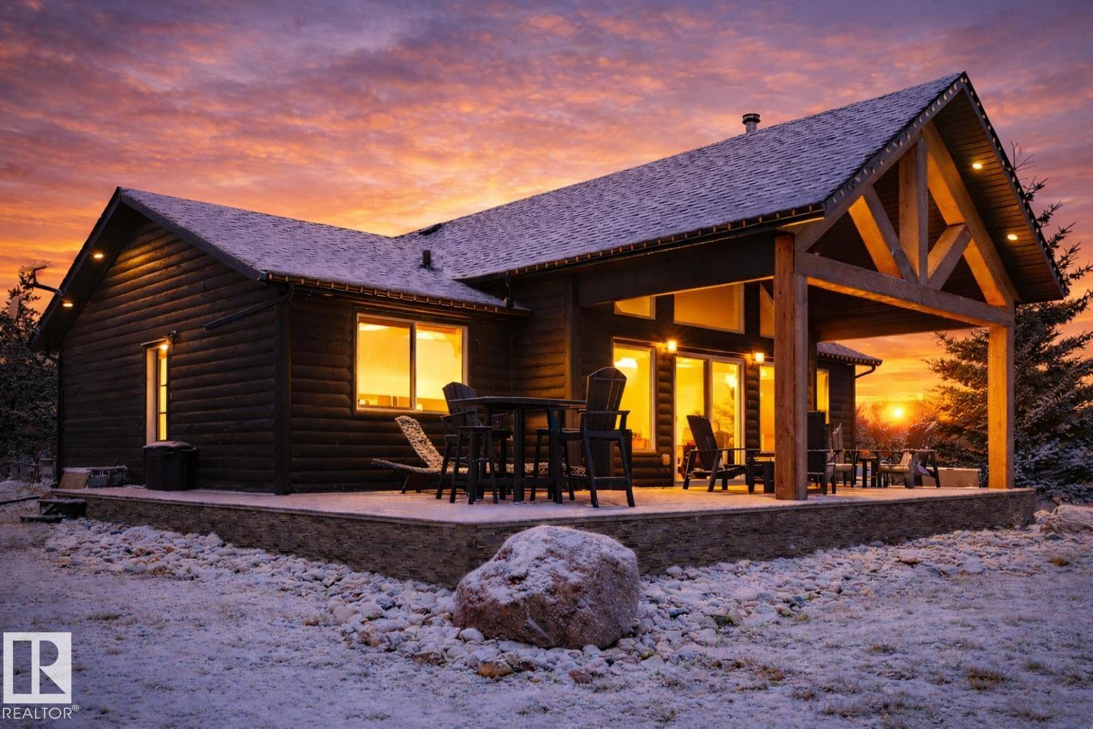 118 562115 Rr 114, Rural Two Hills County, Alberta, T0B 4K0