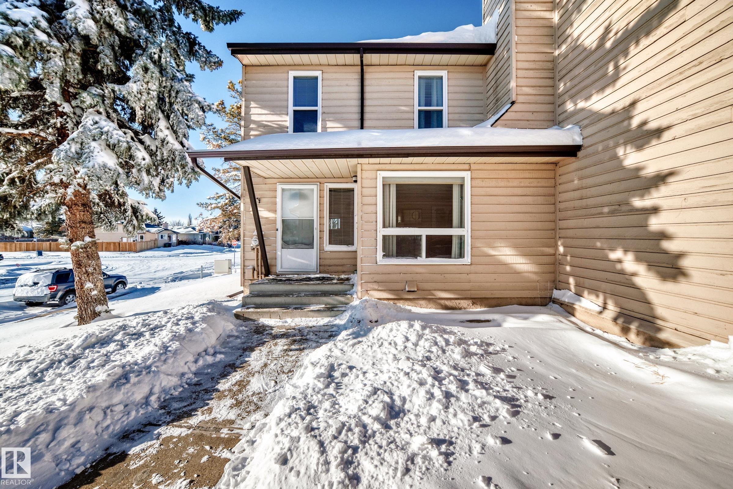 214a Warwick Road, Edmonton, Alberta, T5X 4P8