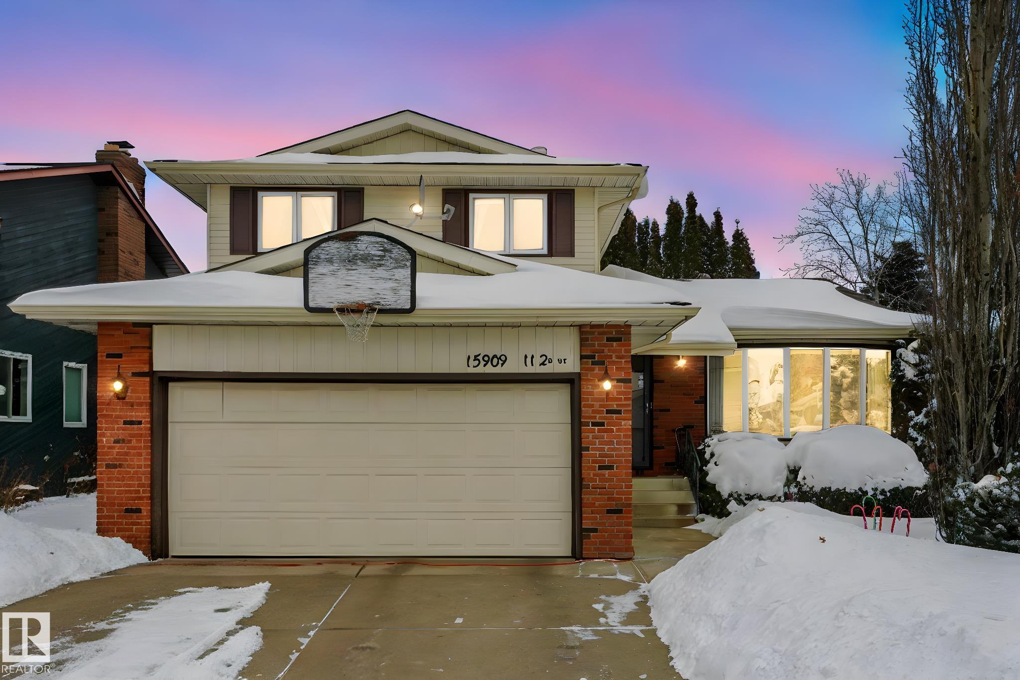 15909 112 B Street Nw, Edmonton, Alberta, T5X 4S9