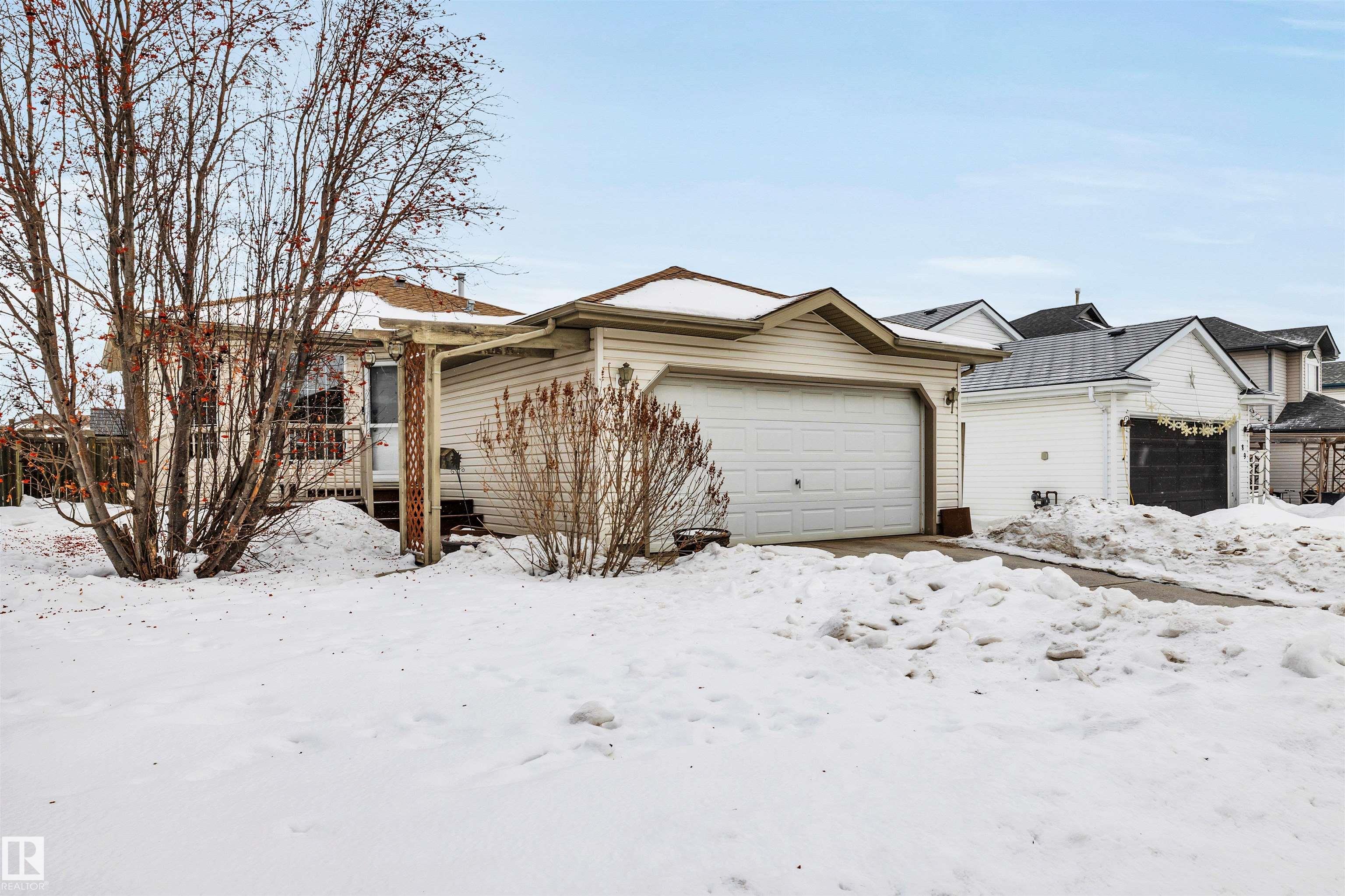 91 Hamilton Crescent, St. Albert, Alberta, T8N 6W7