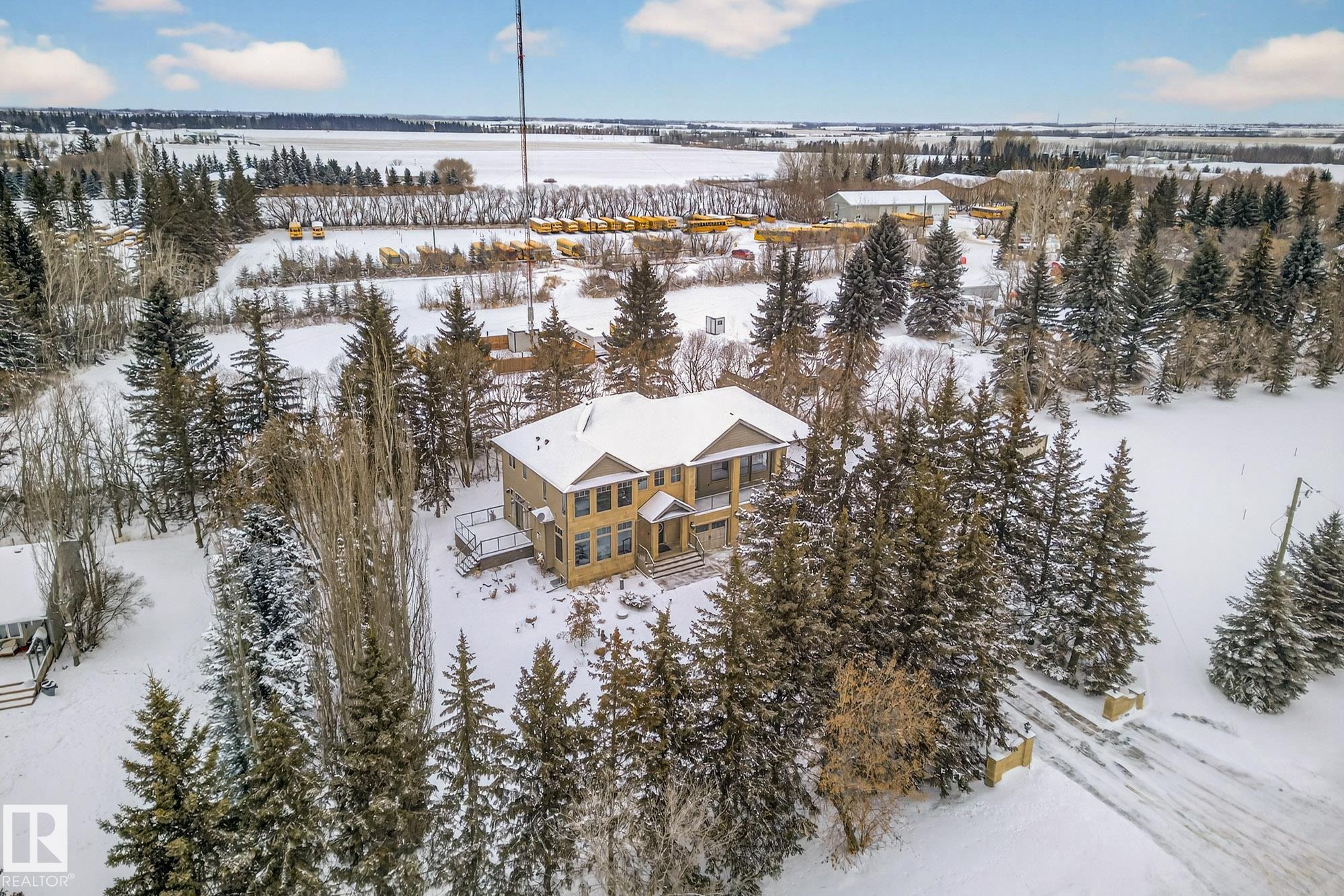 26028 Meadowview Drive, Rural Sturgeon County, Alberta, T8T 0K8