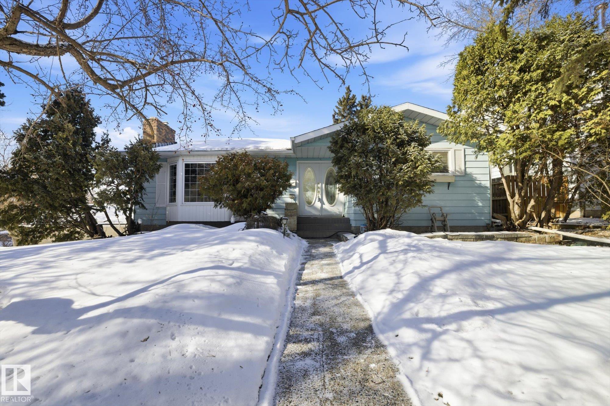 83 Bellevue Crescent, St. Albert, Alberta, T8N 0A5